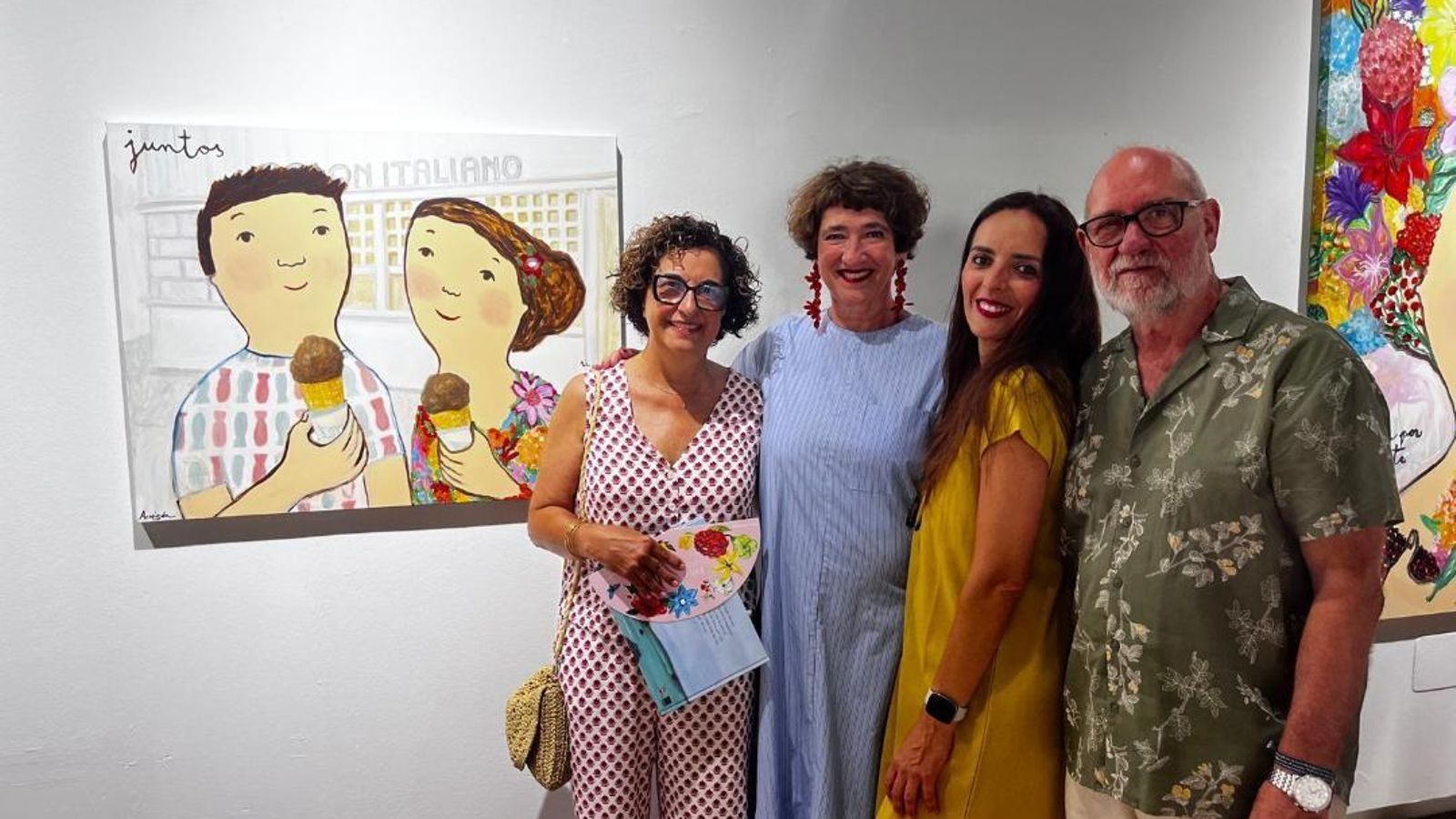 Eloisa Fernández-Repeto, Eva Armisén, Lucía Benot y Manolo Martínez, visitando la exposición. Eloisa Fernández-Repeto, Eva Armisén, Lucía Benot y Manolo Martínez, visitando la exposición.