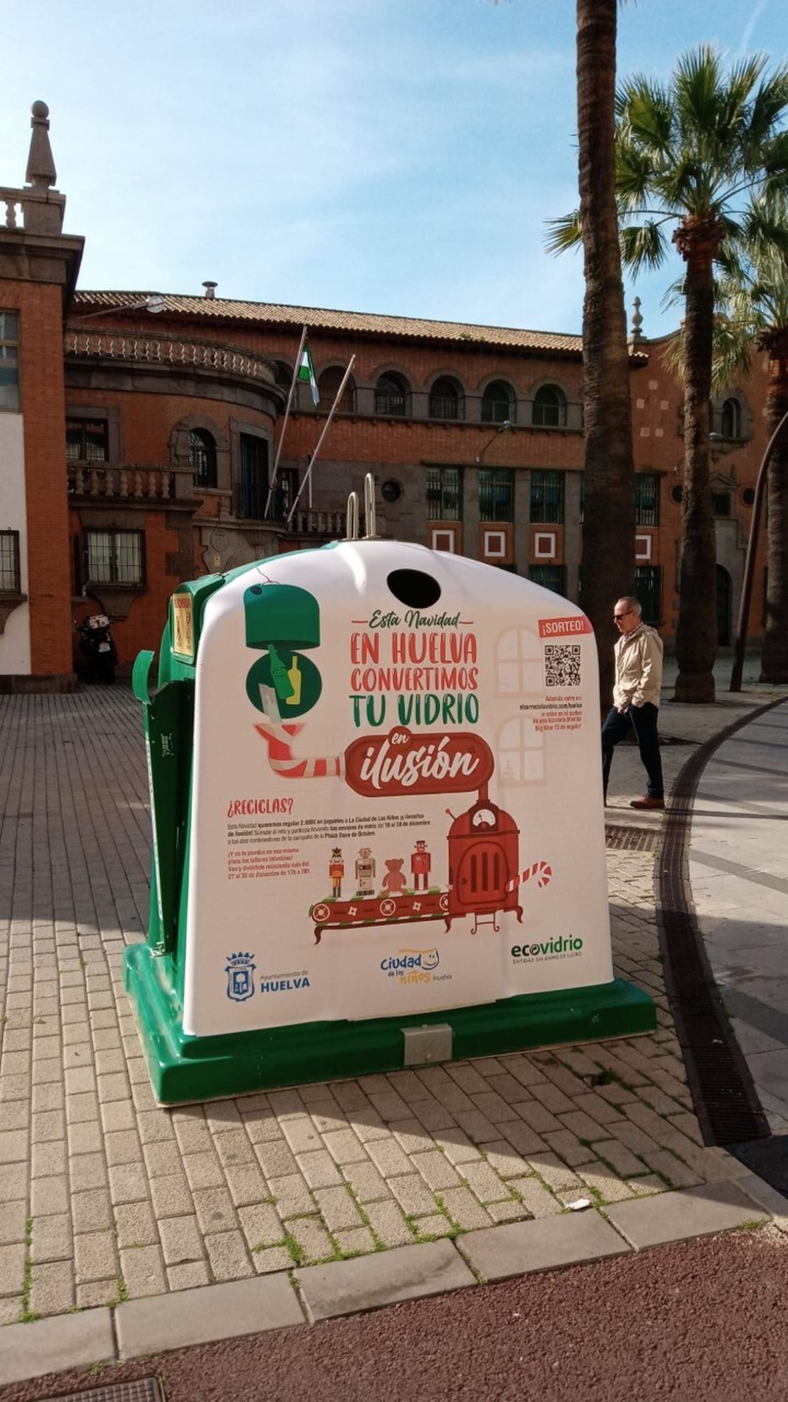 El Ayuntamiento de Huelva y Ecovidrio ponen en marcha la campaña.