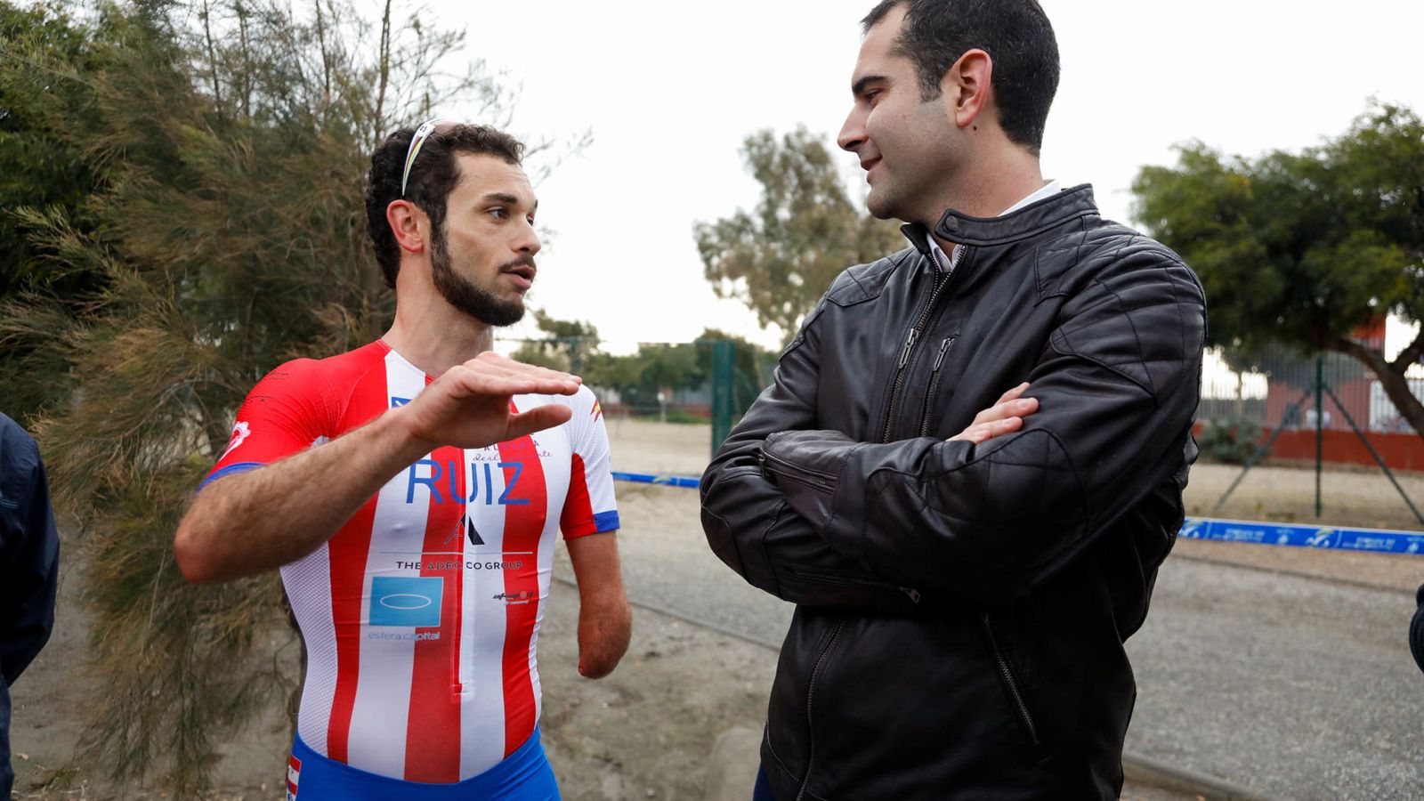 Jairo Ruiz junto a Ramón Fernández-Pacheco antes del inicio del duatlón