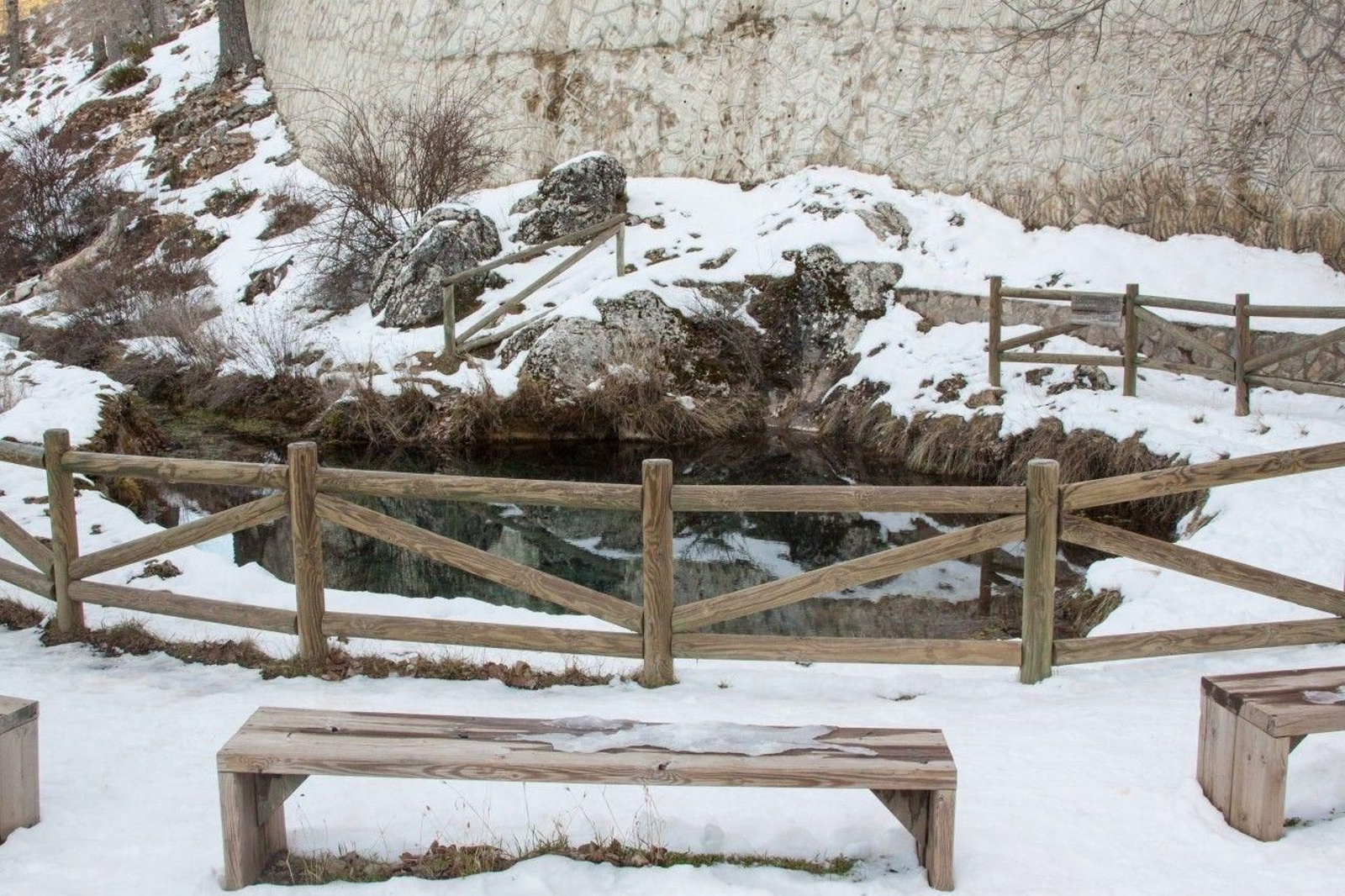 Nacimiento del río Segura en invierno.