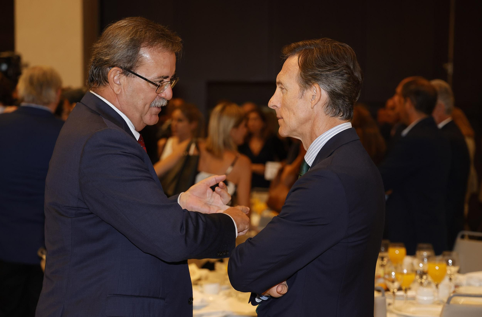 Elías Bendodo en el Foro Joly, todas las imágenes