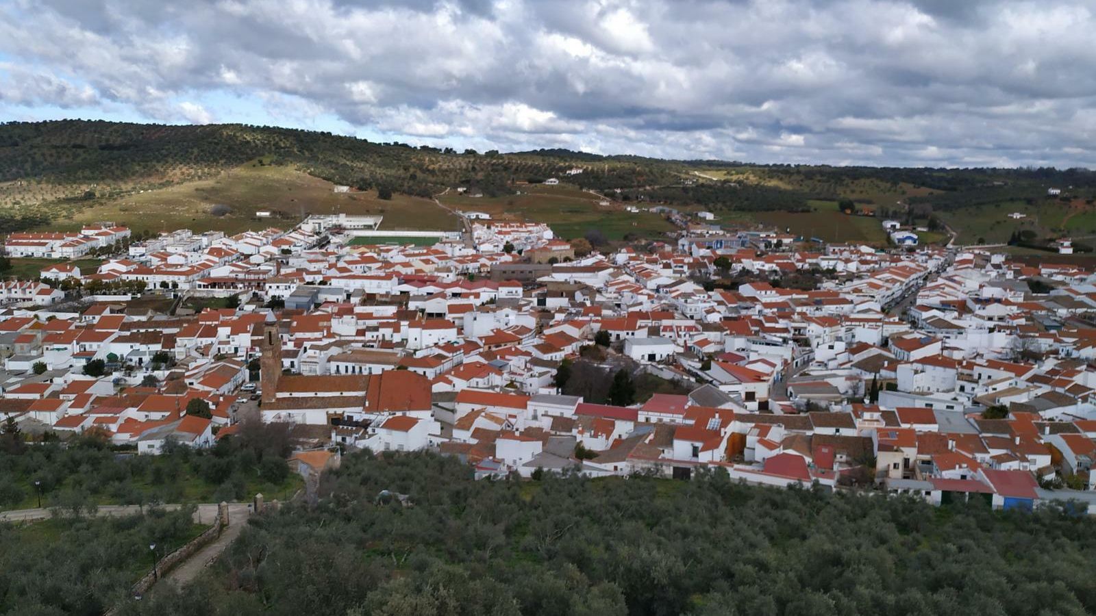 Alanís de la Sierra, un pueblo en Sevilla con menos de 2.000 habitantes.