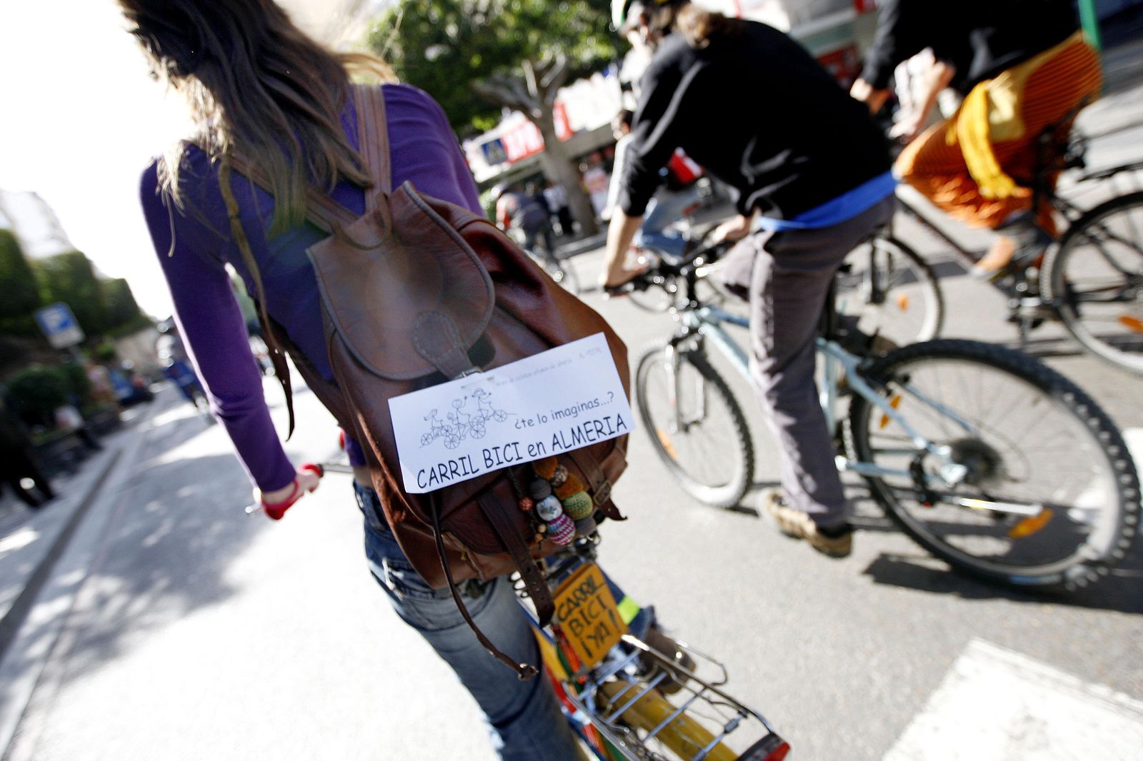 Una de las primeras protestas reclamando, en 2007, carriles bici