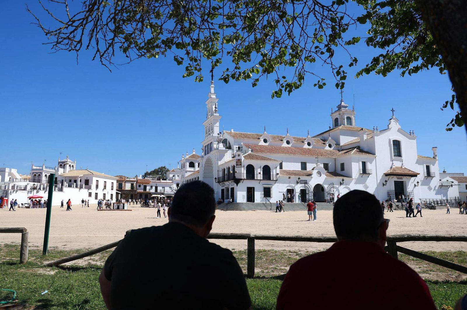 Imágenes del domingo 14 de abril en Huelva
