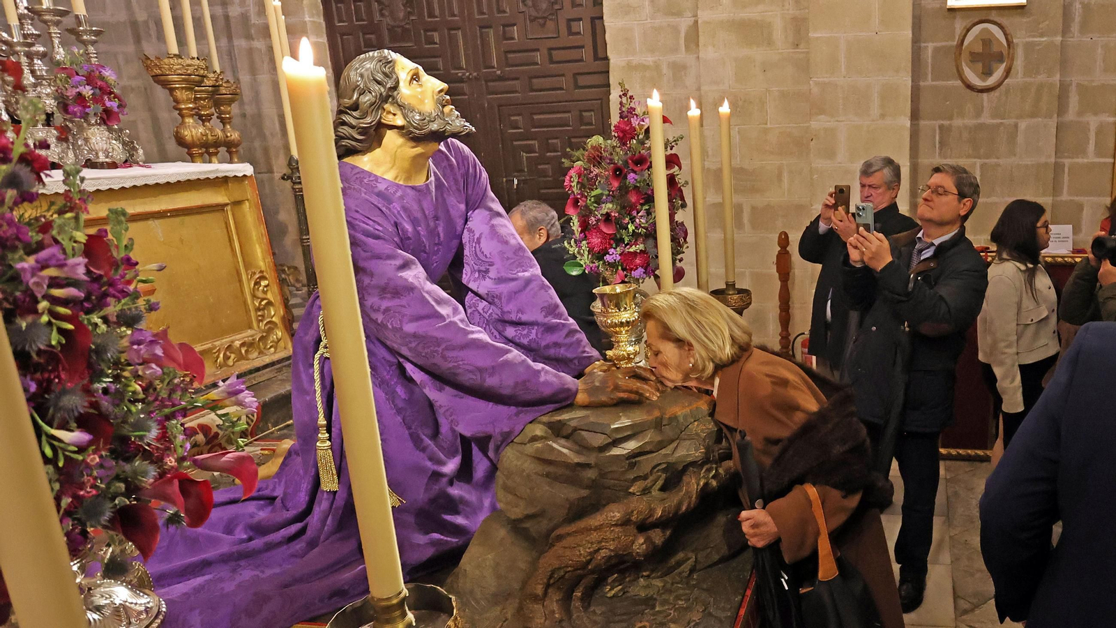 Besapiés y besamanos del primer domingo de Cuaresma en Jerez