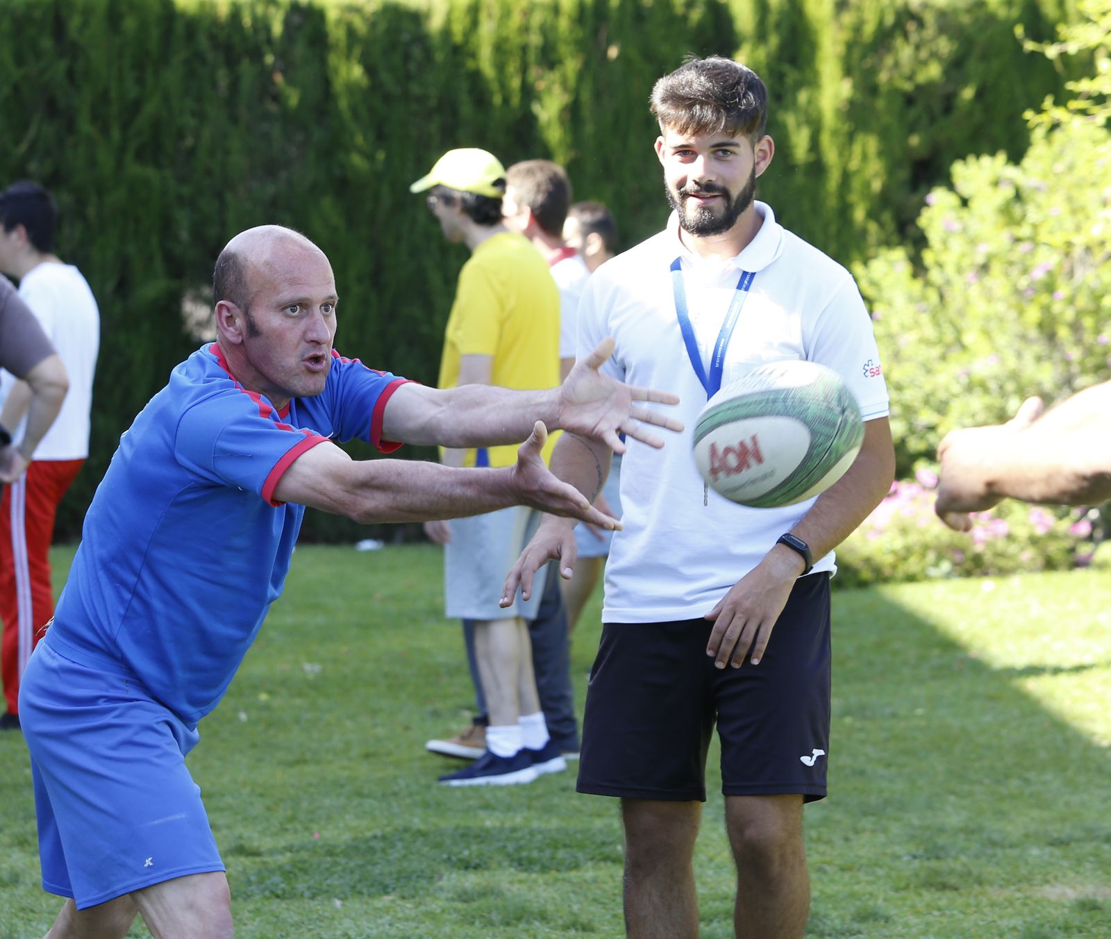 Entrenamiento de rugby de los usuarios de la Residencia San Sebastián (Cantillana).