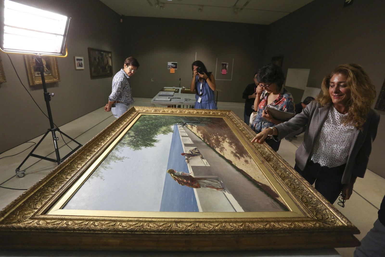 Fotos del montaje de la nueva exposición del Museo Carmen Thyssen