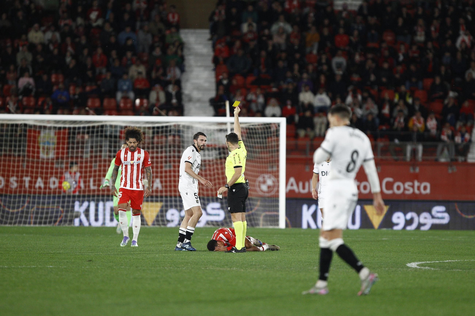 Las fotos del partido de fútbol U.D. Almería-Real Burgos