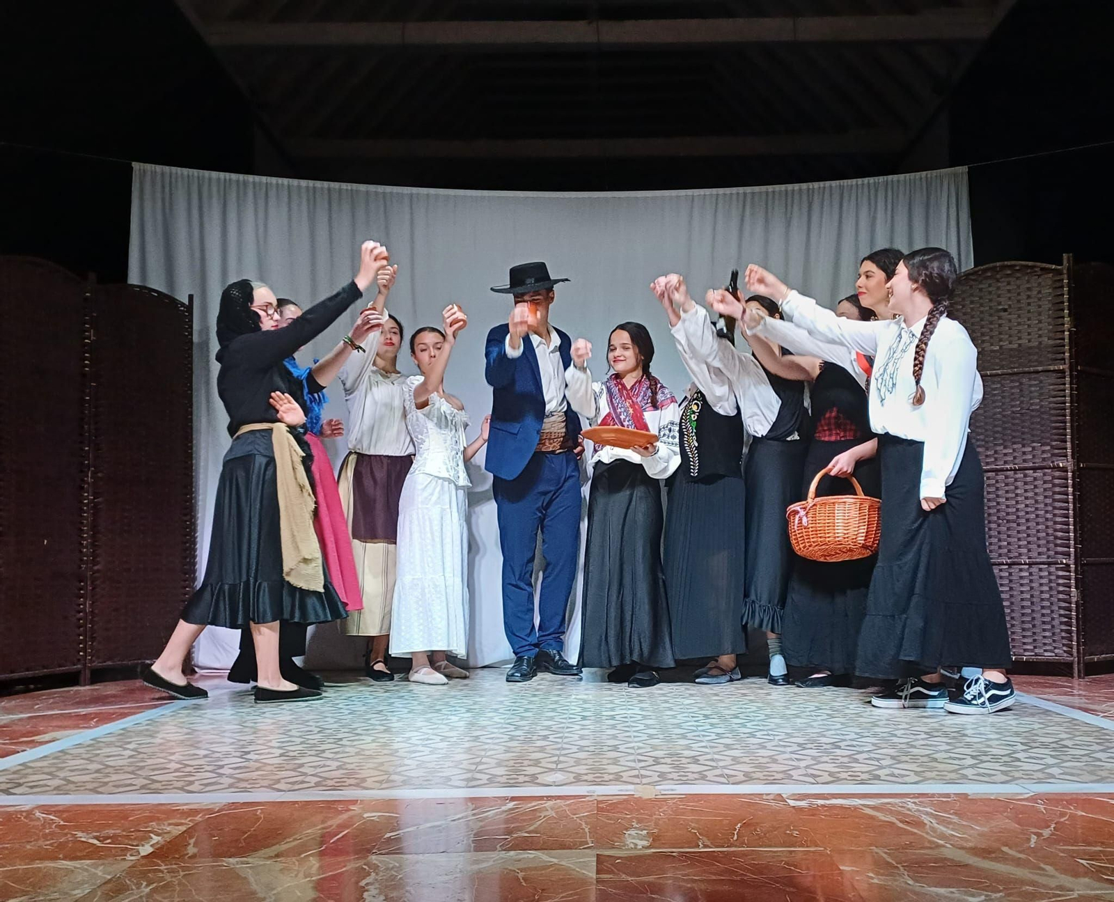 Una imagen de la obra. Una imagen de la obra.