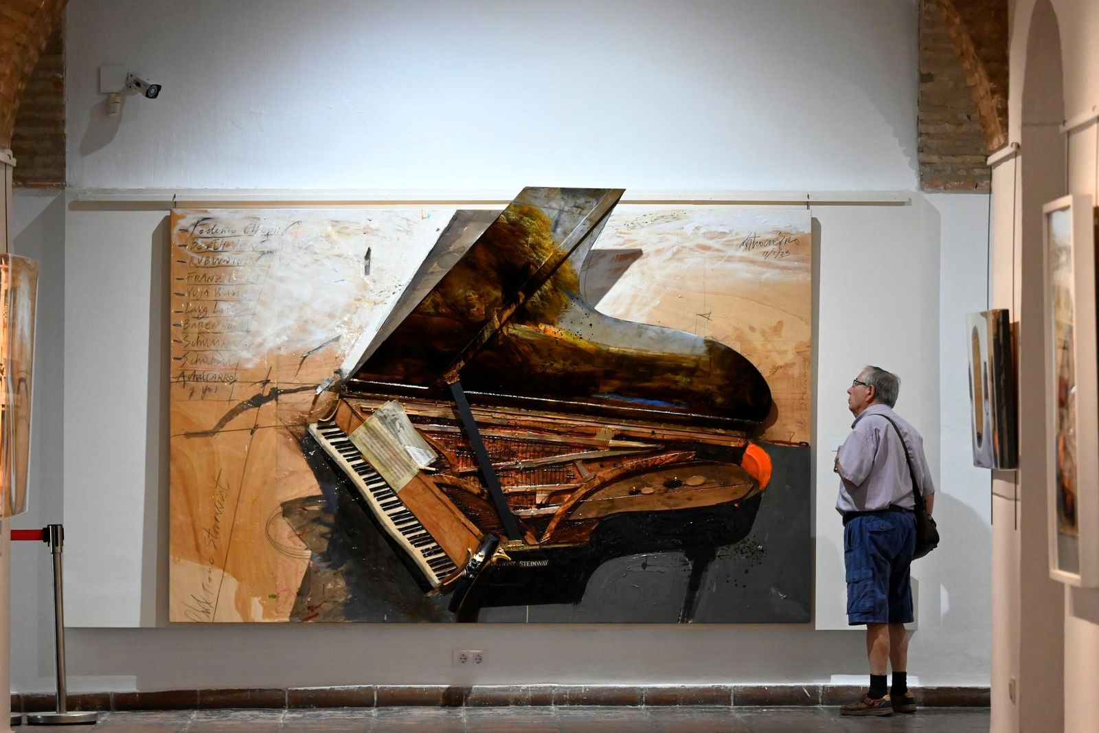 Las mejores imágenes de la exposición antológica de Juan Carlos Castro