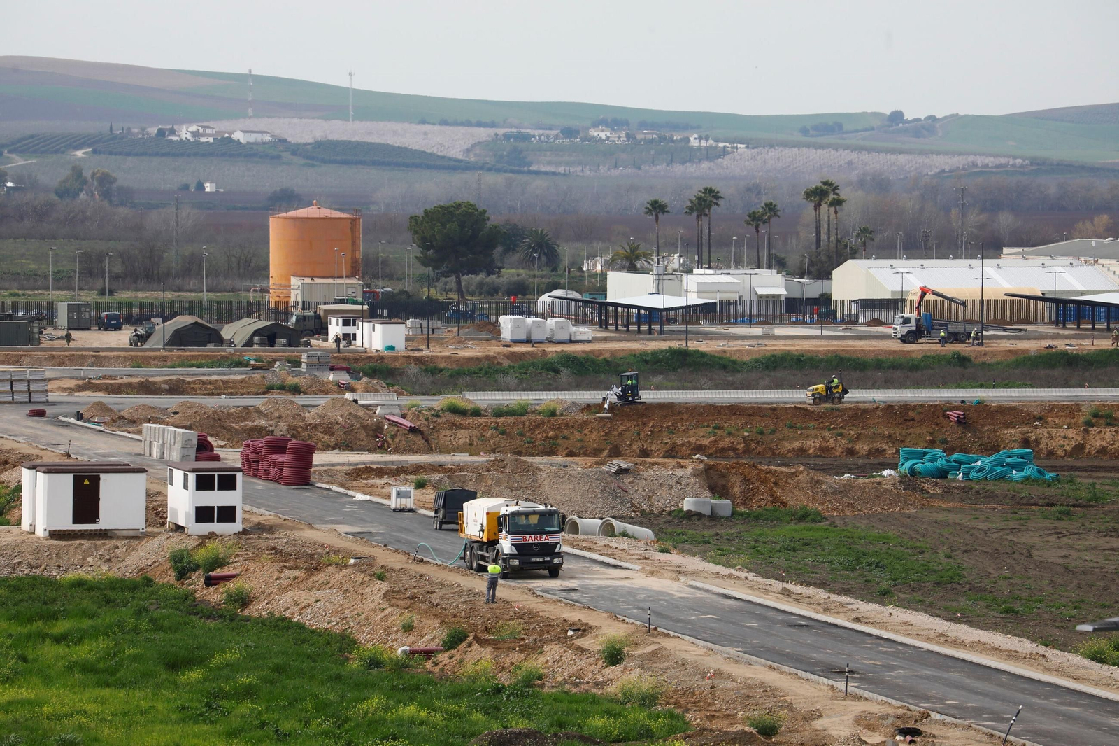 El avance de las obras de la Base Logística del Ejército de Tierra, en imágenes
