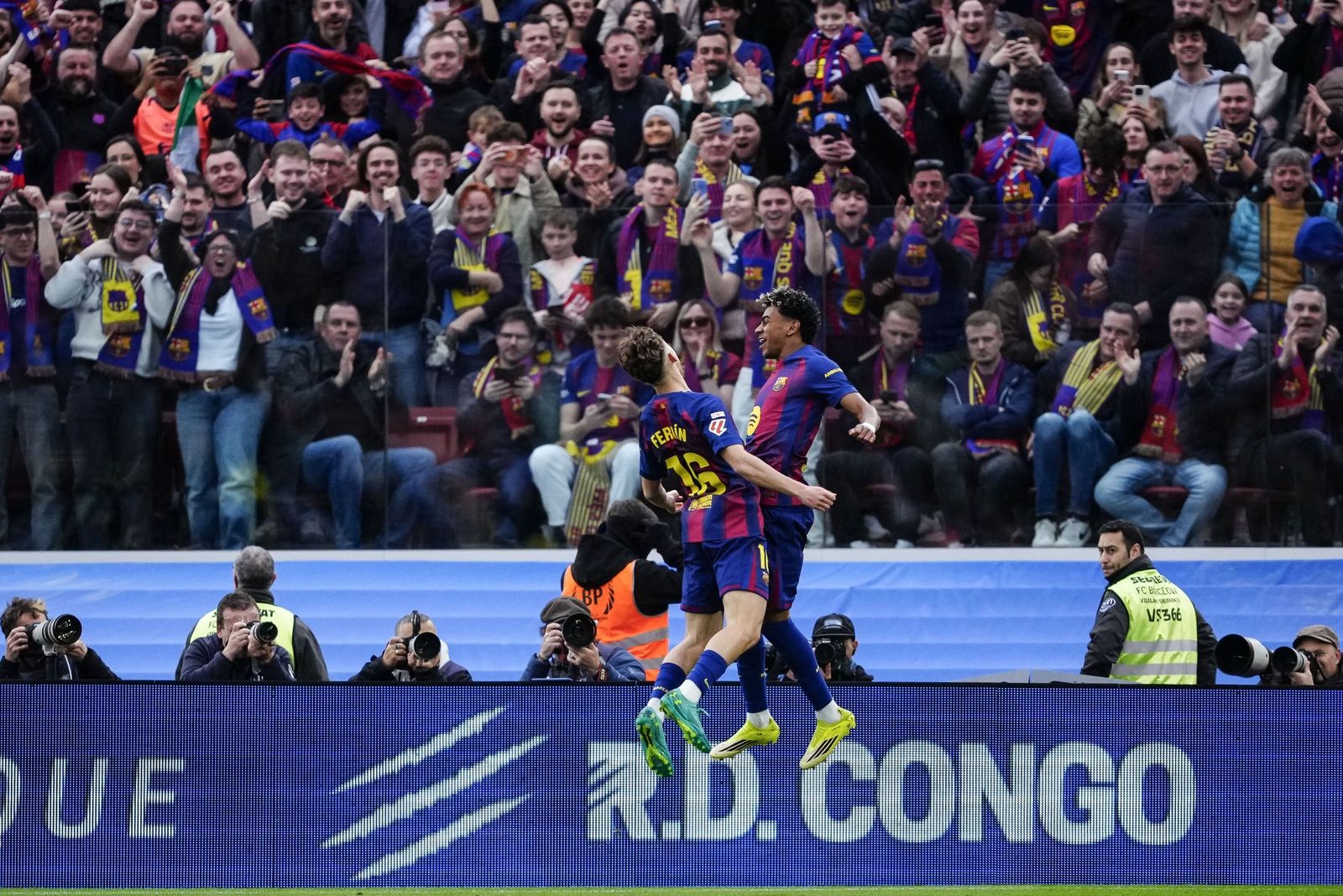 Las fotos del Barcelona-Villarreal en la gran tarde de Lamine