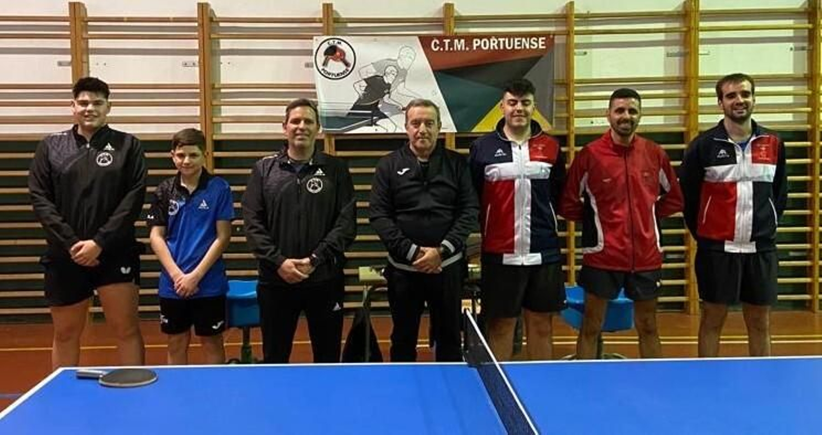 El CTM Portuense, junto al Labradores de Sevilla.