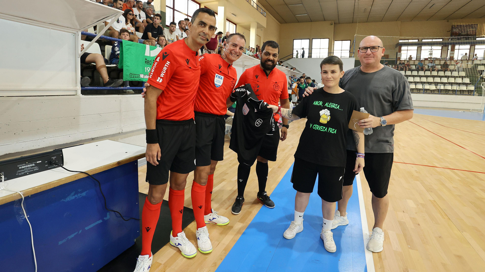 Partido a beneficio de Ainhoa Azurmendi entre Betis Futsal y Córdoba Patrimonio de la Humanidad en Jerez