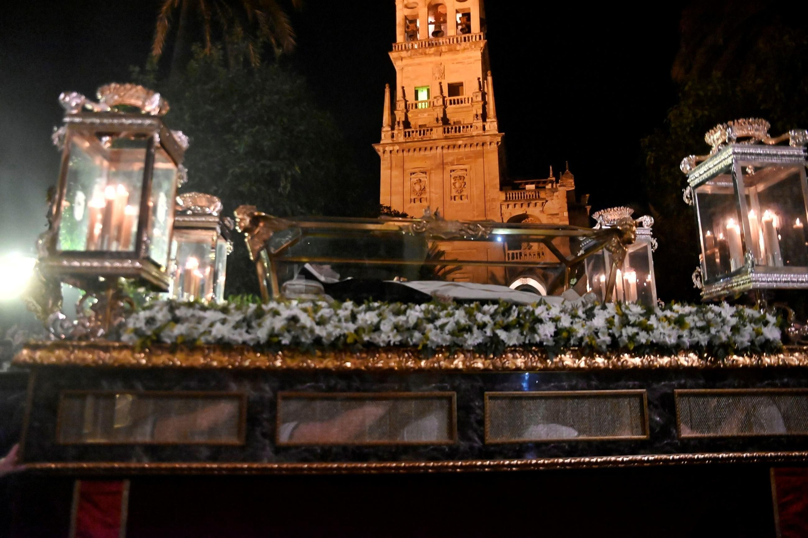 Las mejores imágenes de la procesión en Córdoba de San Juan Bautista de la Concepción