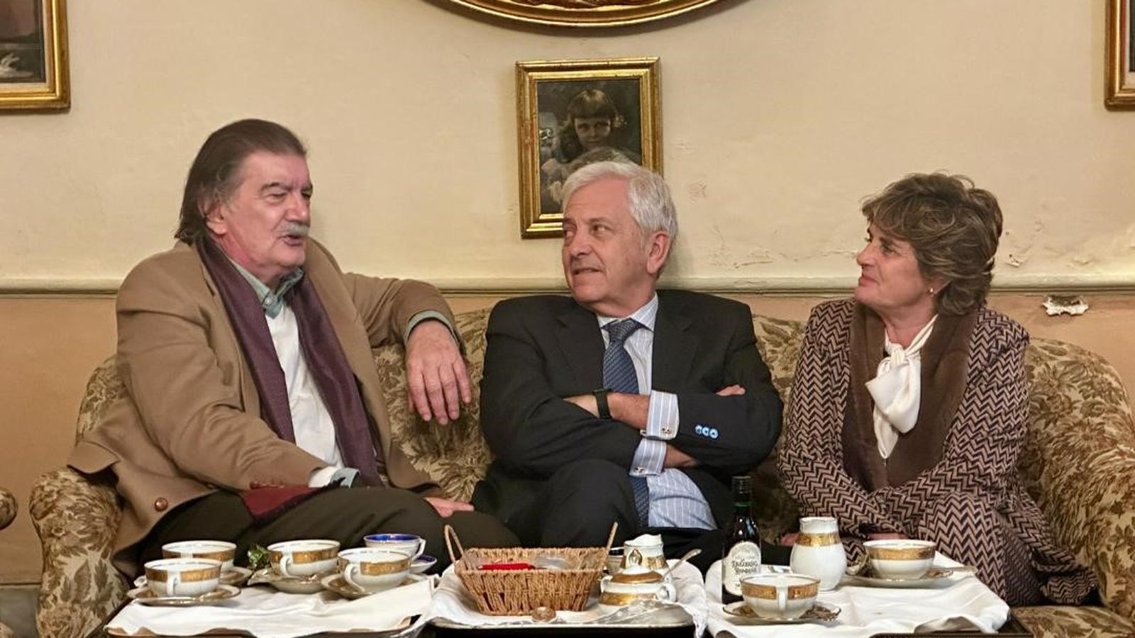 Antonio Bueno, Arturo Fernández-Palacios y Esther Cuadrado.