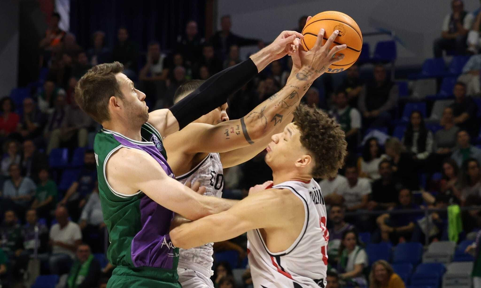 El Unicaja-Cholet Basket, en imágenes