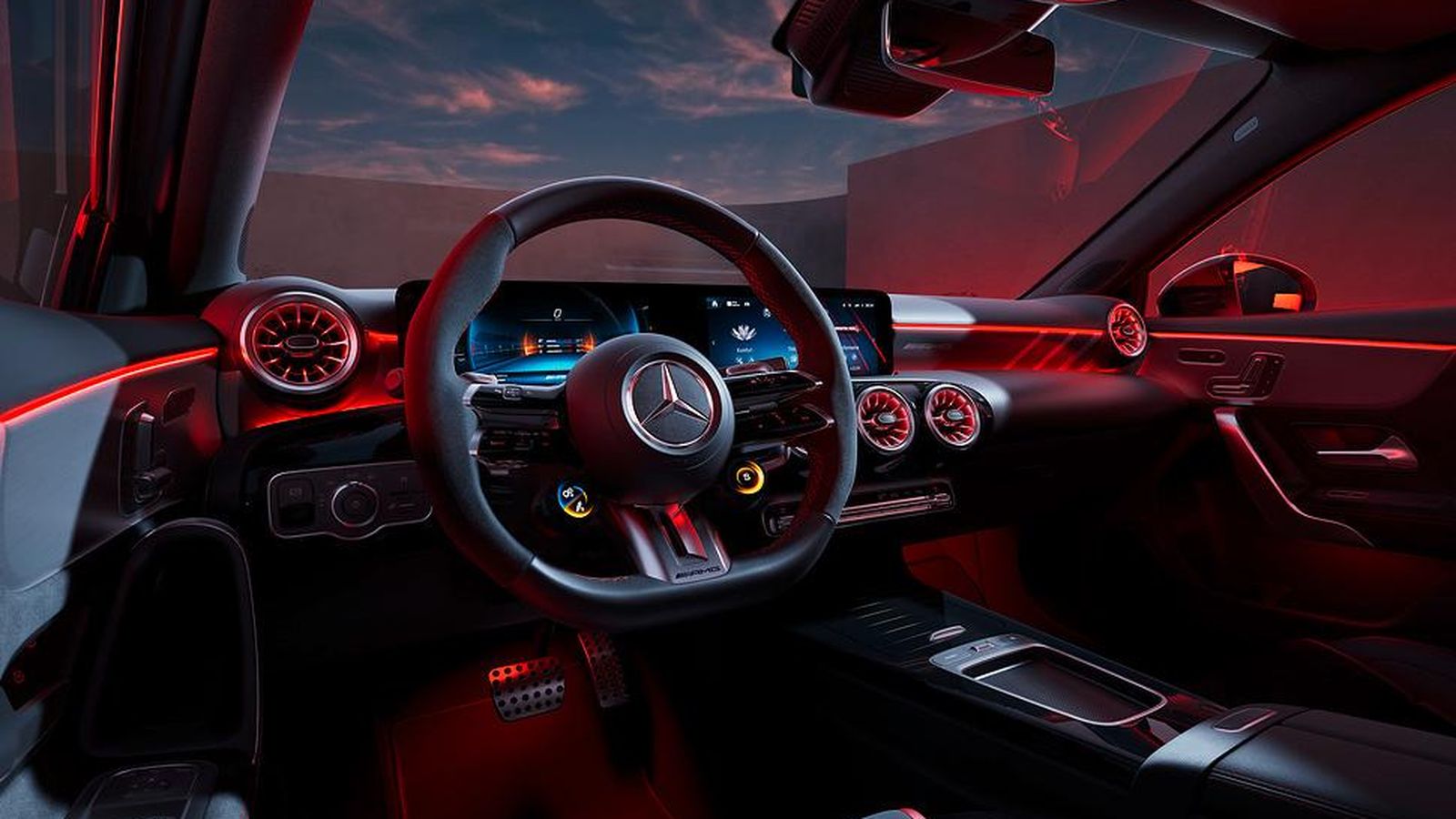 La mejora del control por voz o del equipamiento de serie básico hacen a estos Mercedes-Benz más interesantes.