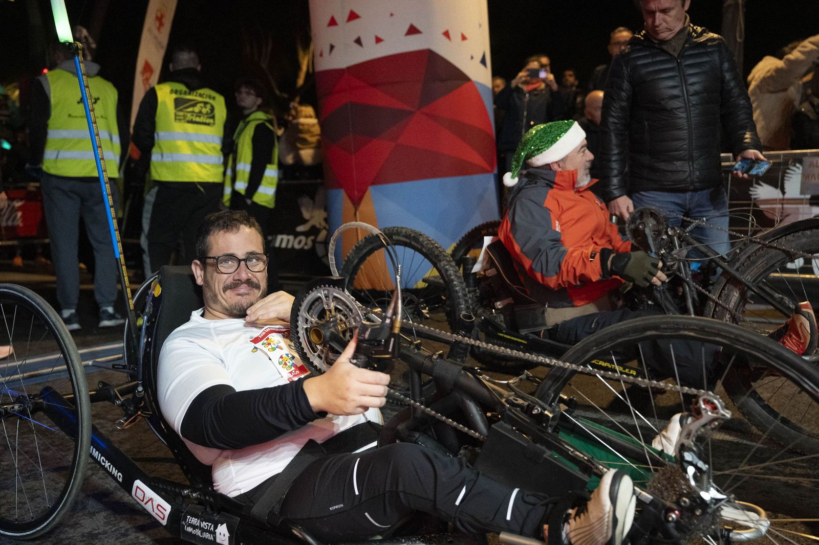 Almería corre y celebra su memoria olímpica en una San Silvestre de récord