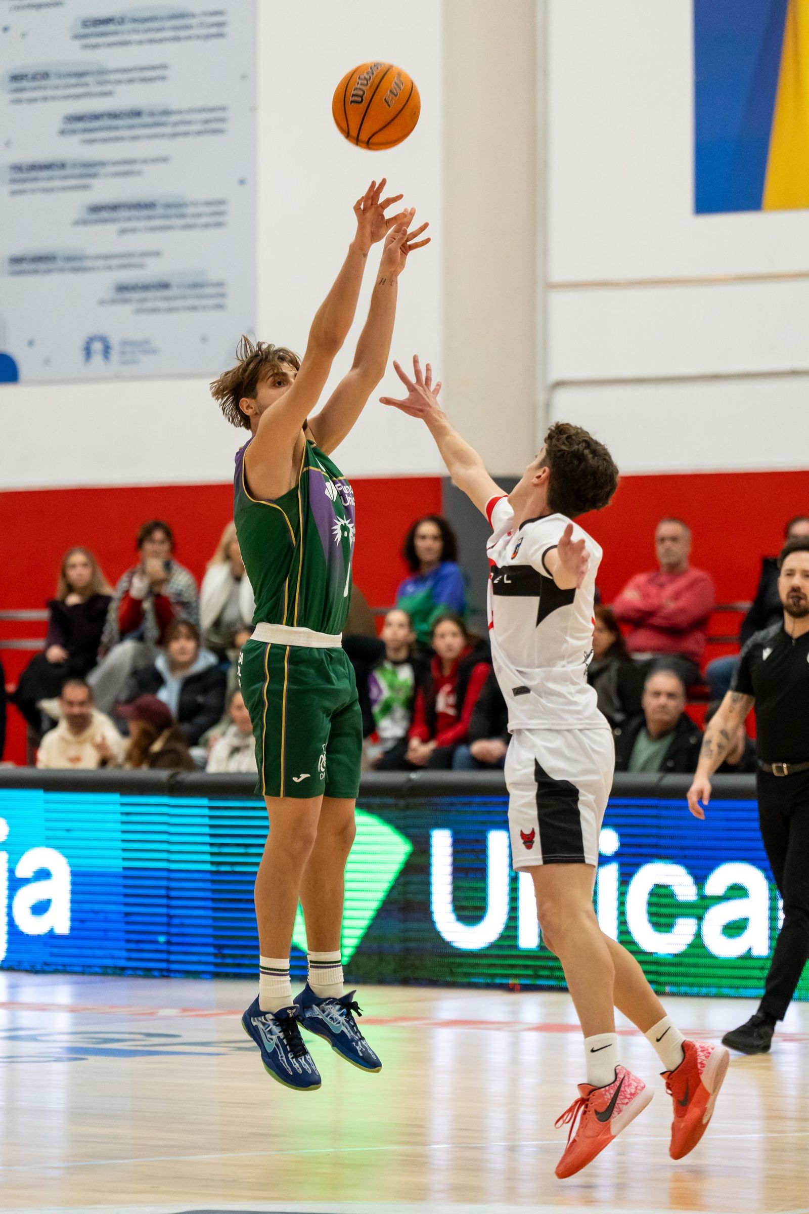 Liga U22: El Unicaja Alhaurín de la Torre somete al Granada (94-72)