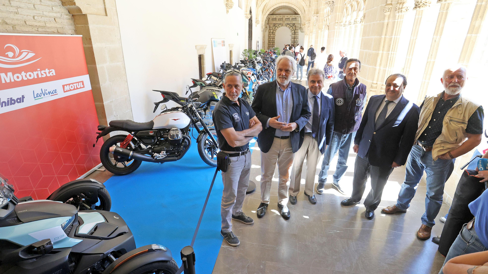 Exposición de motos clásicas y últimas novedades en Jerez por el Gran Premio