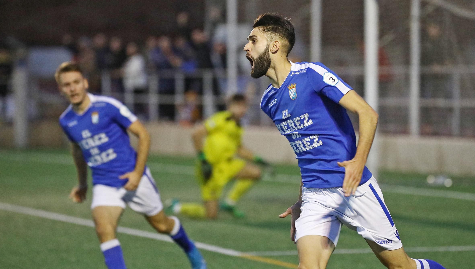 Borja celebra con rabia su gol, que suponía el empate a uno.
