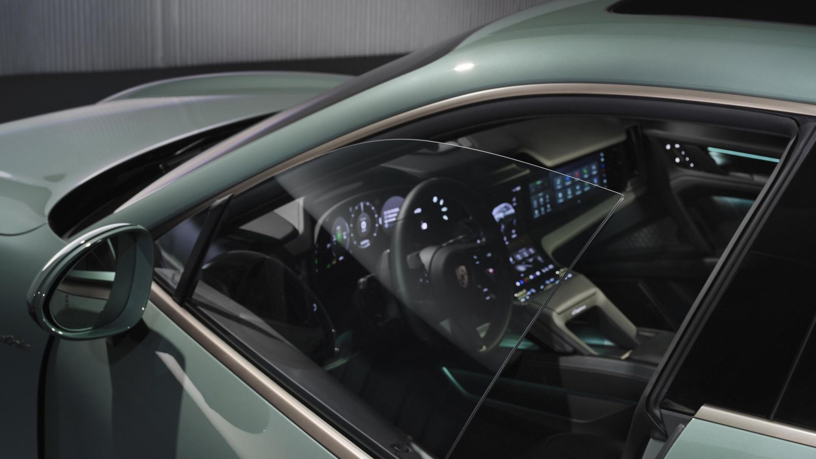 A diferencia de los Cayenne de combustión, los eléctricos no tienen marcos para las ventanillas de las puertas.