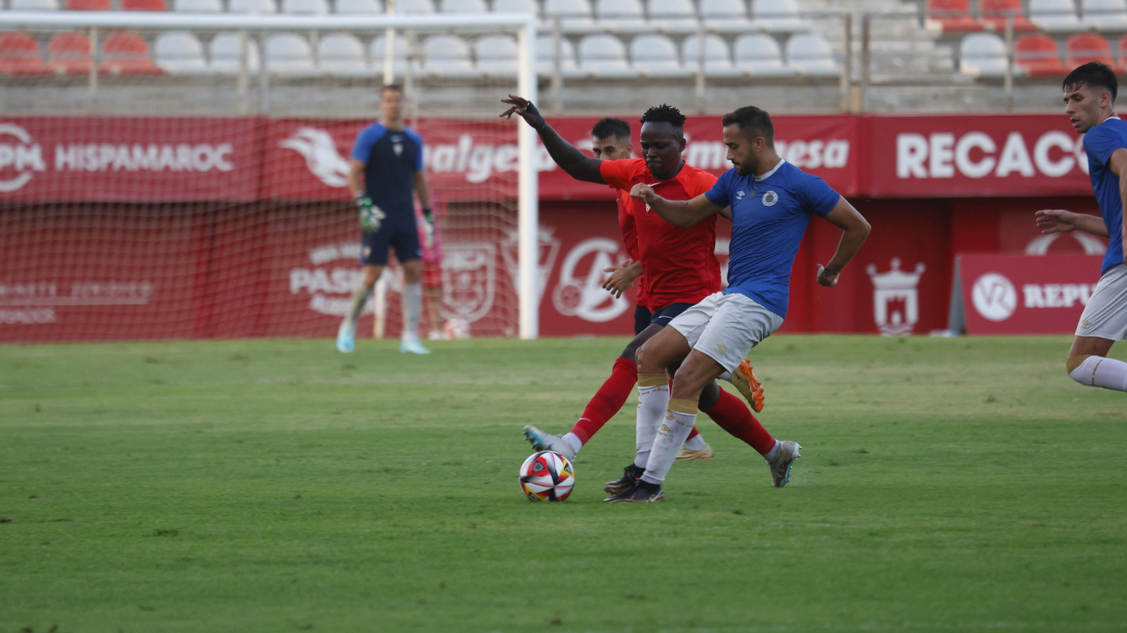 Las fotos del partido entre el Algeciras CF - Vélez CF de pretemporada