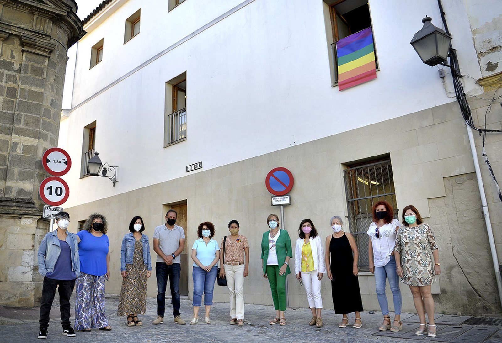 Imagen de las técnicas que prestan atención en el Centro Asesor de la Mujer.
