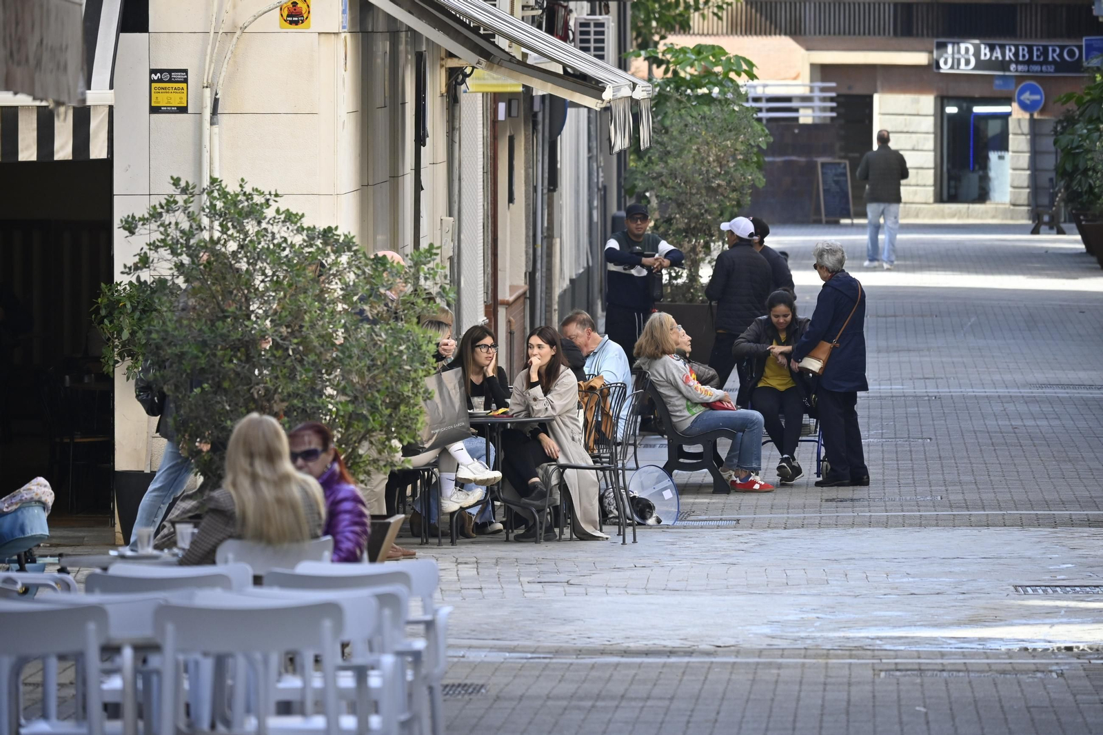 Imágenes de ambiente del sábado 2 de noviembre en Huelva