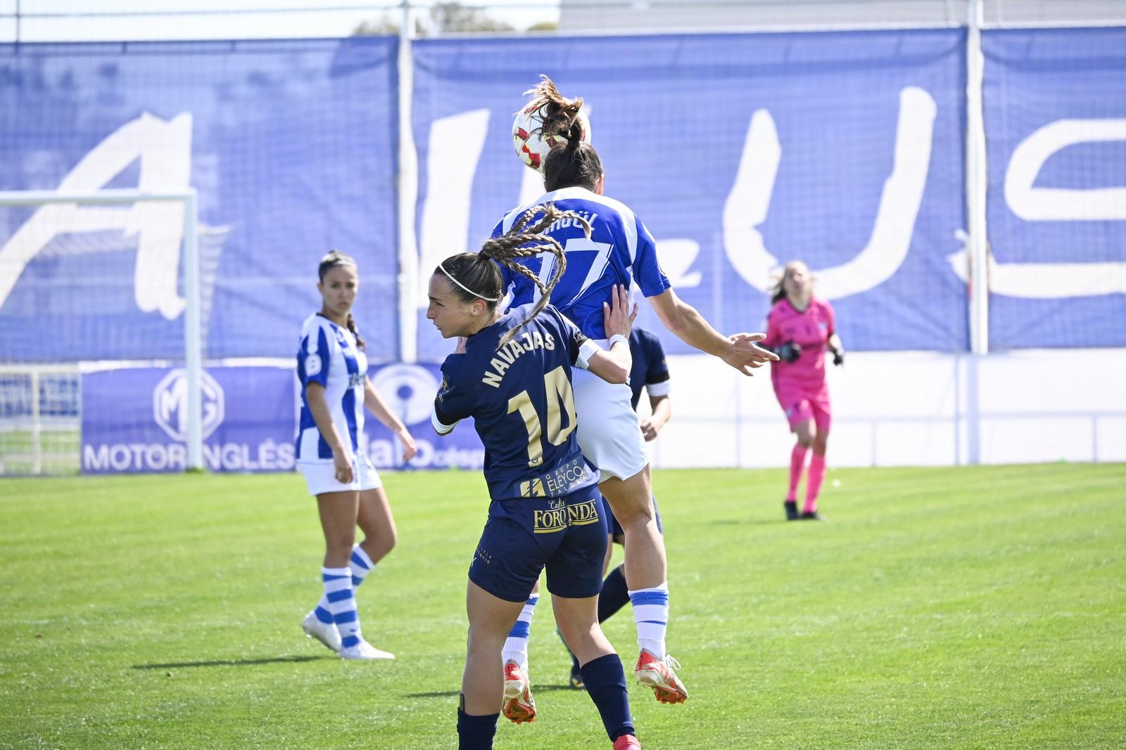 Imágenes del partido entre el Sporting de Huelva y el Alavés Fem