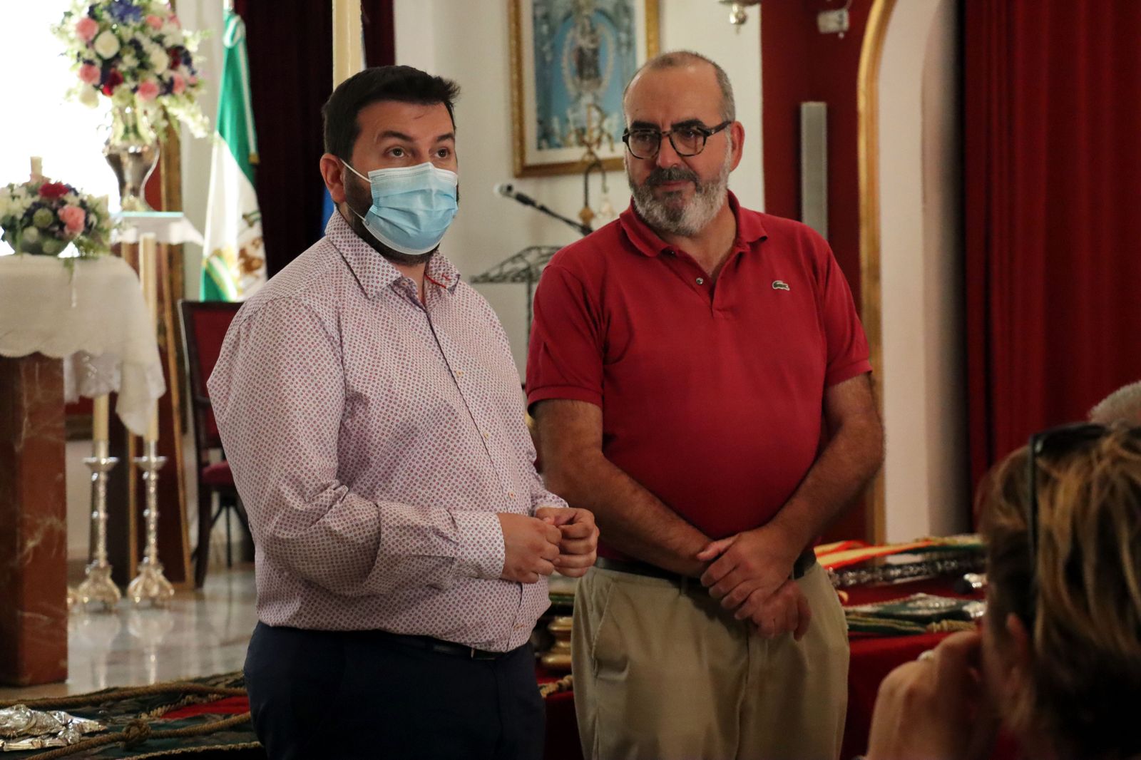 Visita guiada de la ONCE a la Hermandad de Emigrantes de Huelva, en imágenes