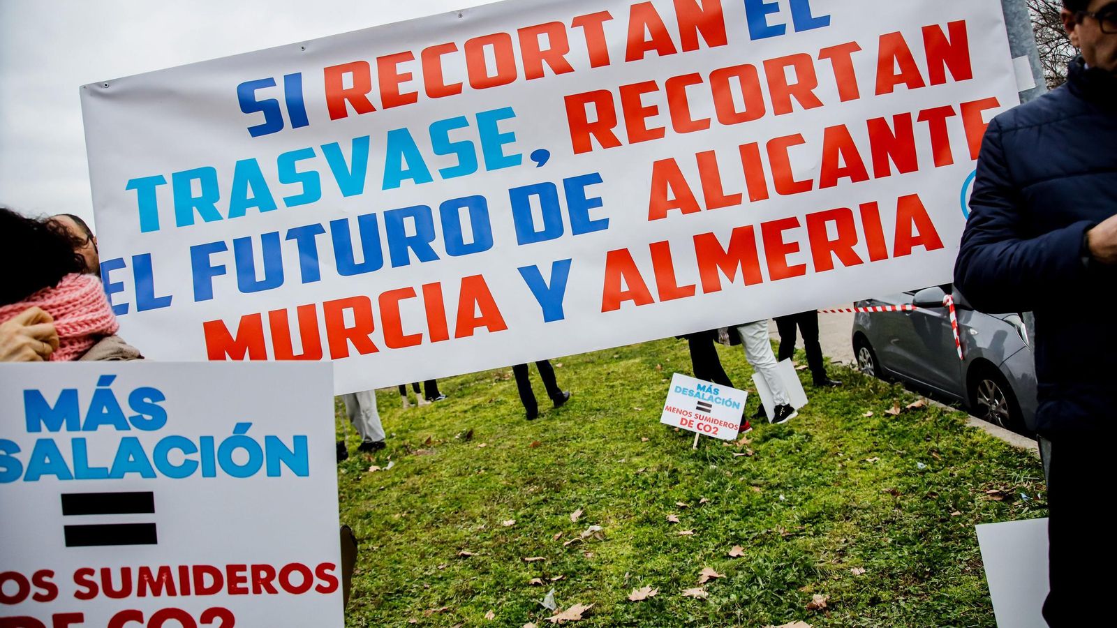 Concentración para evitar recortes del travase Tajo-Segura en enero de 2023 en Madrid.