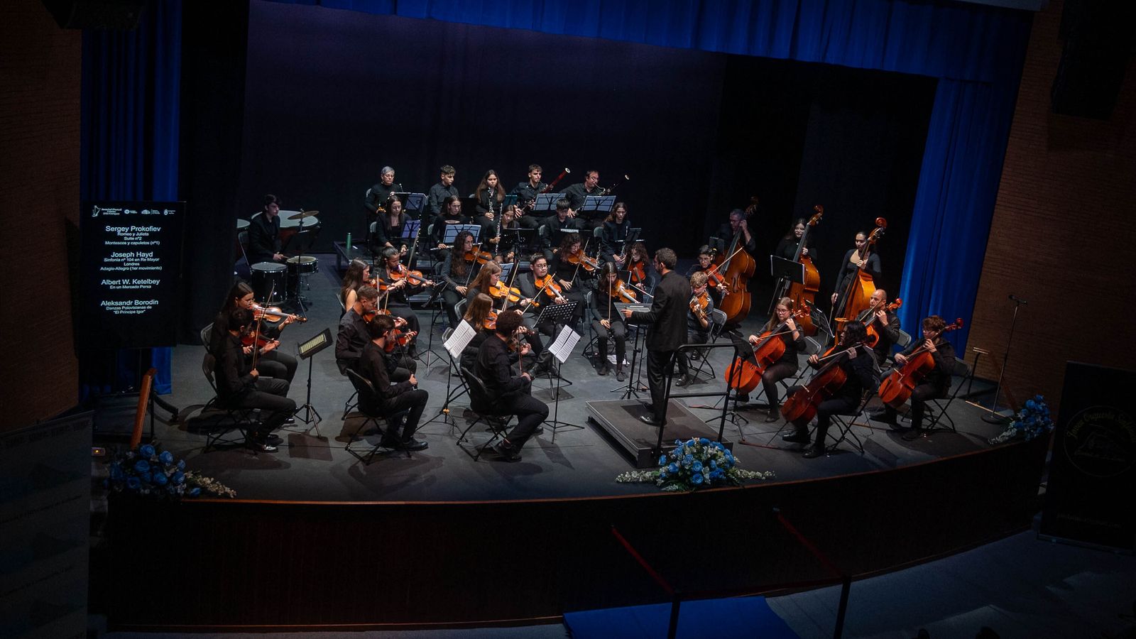 El concierto de la joven orquesta sinfónica de La Línea, en imágenes