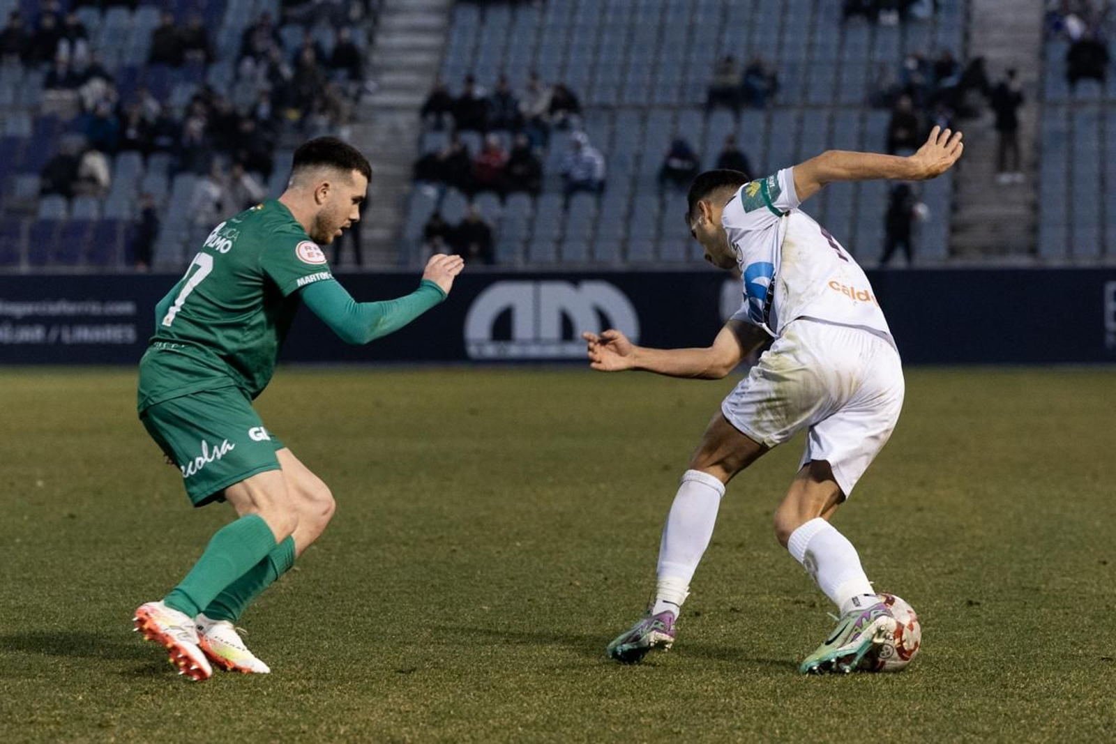 Las mejores imágenes del triunfo del Real Jaén en el derbi ante el Martos CD
