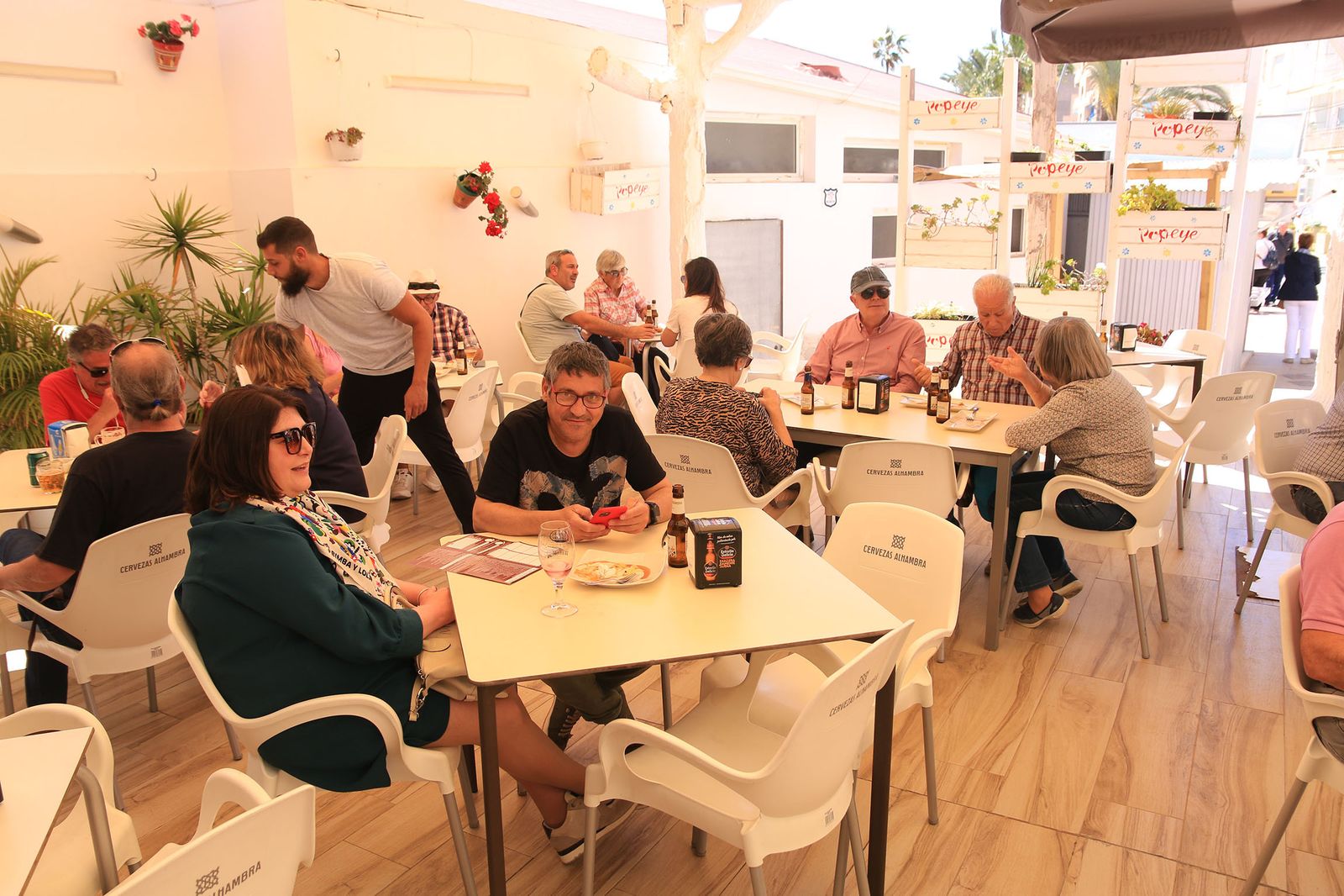 Garrucha llena sus bares con la VI Ruta de la Tapa