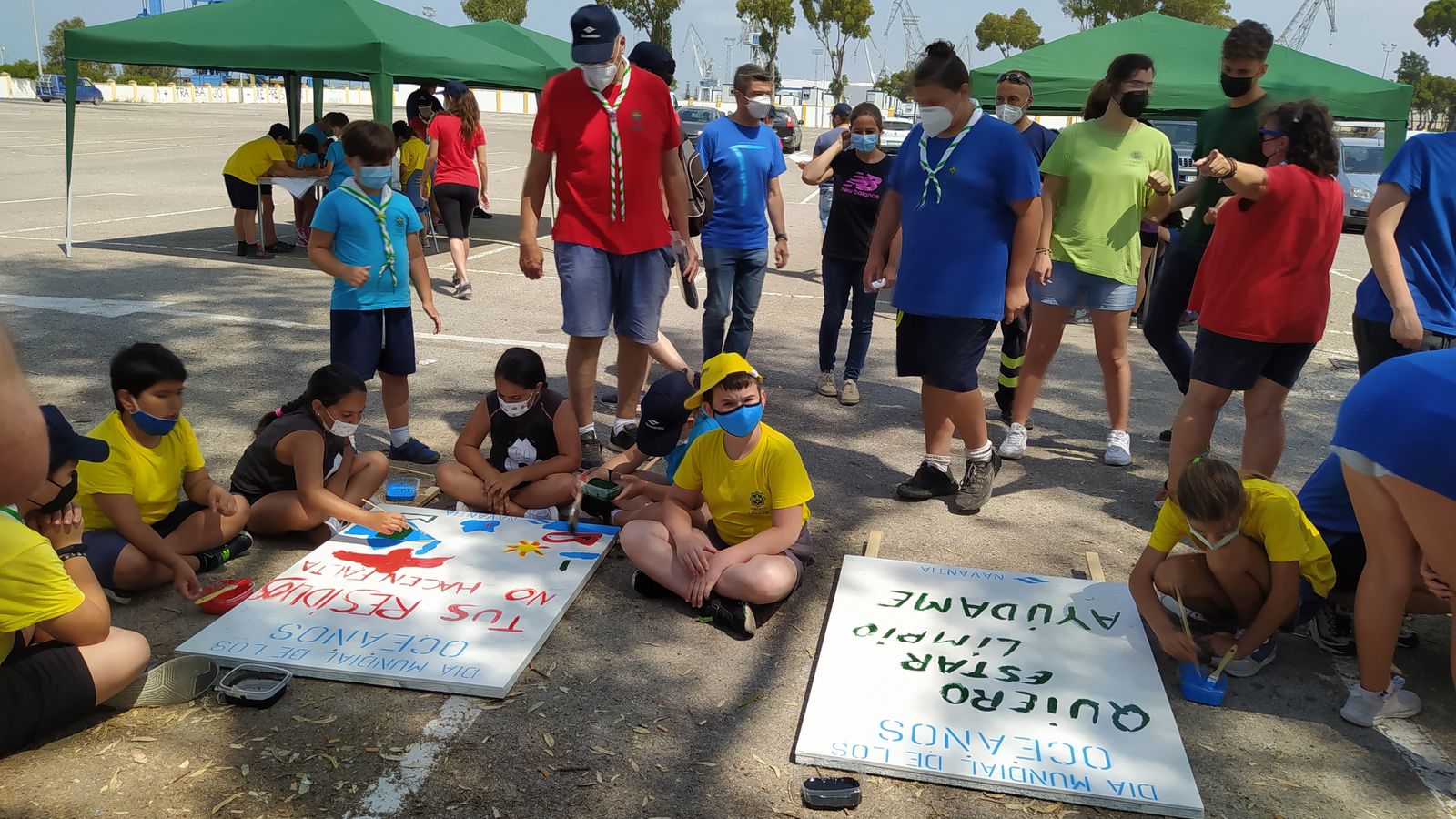 Actividades medioambientales en los aparcamientos de Navantia San Fernando.