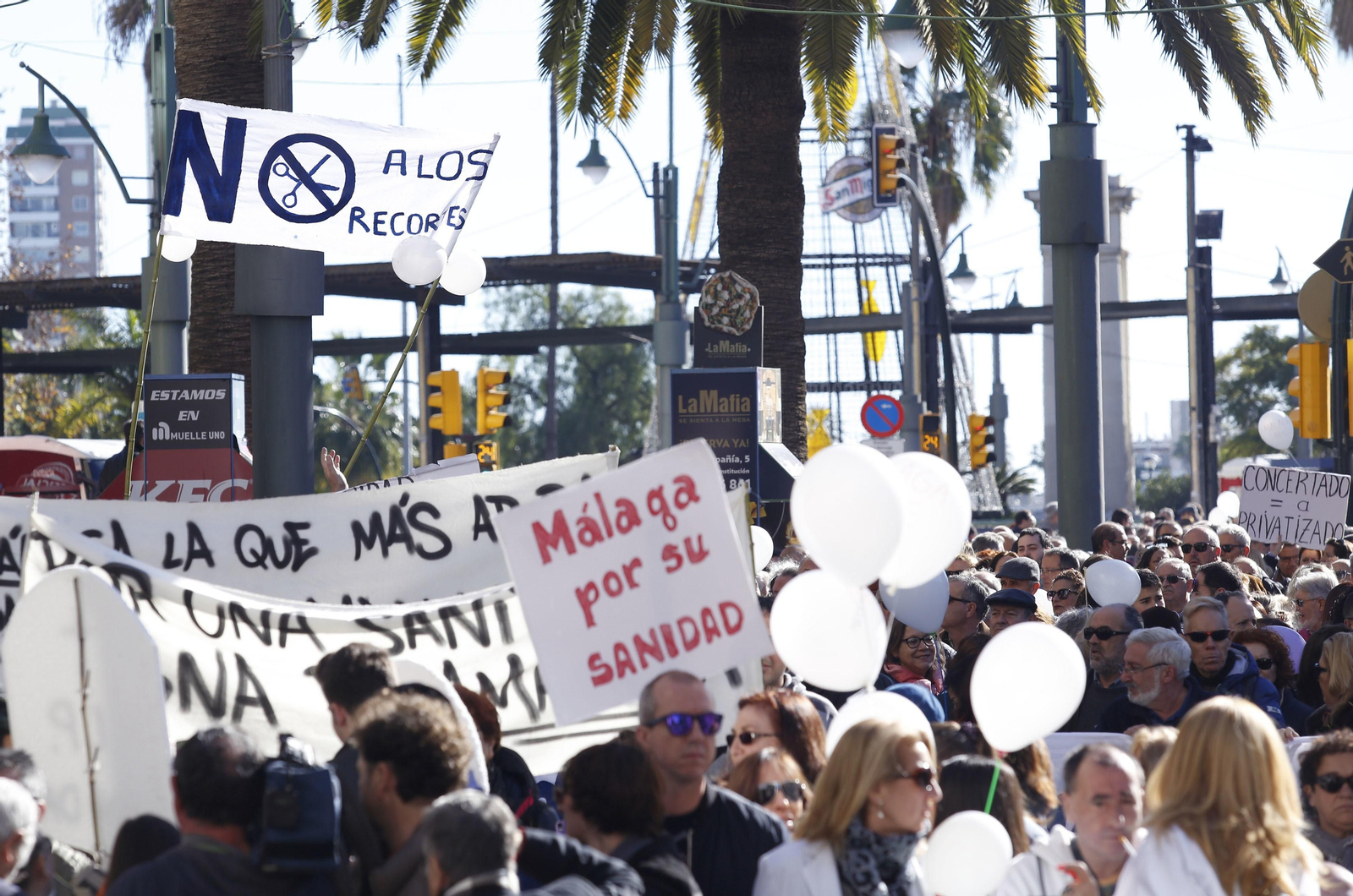 La marea blanca, en Málaga