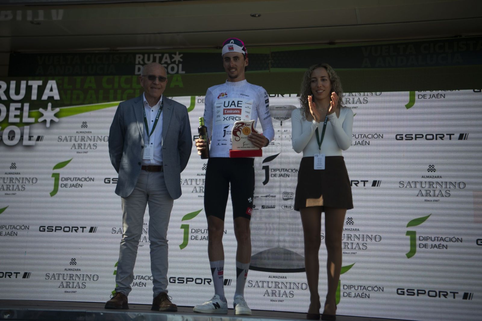 Las mejores fotos de la etapa final de la Ruta del Sol Vuelta a Andalucía con desenlace en Lucena