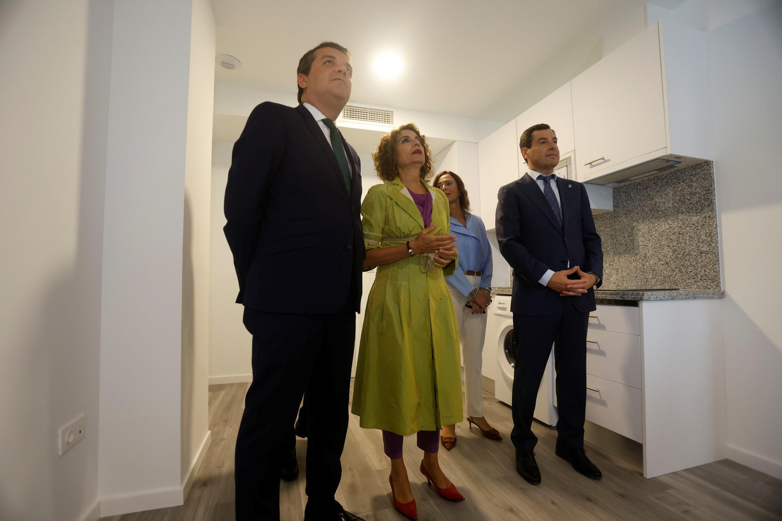 Las mejores imágenes de la entrega de llaves de los apartamentos para mayores de Sama Naharro