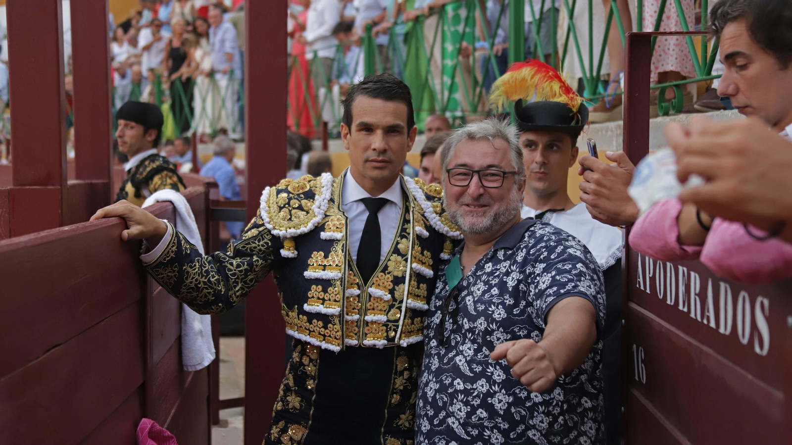 Ambiente en la corrida del jueves de la Feria de La Línea