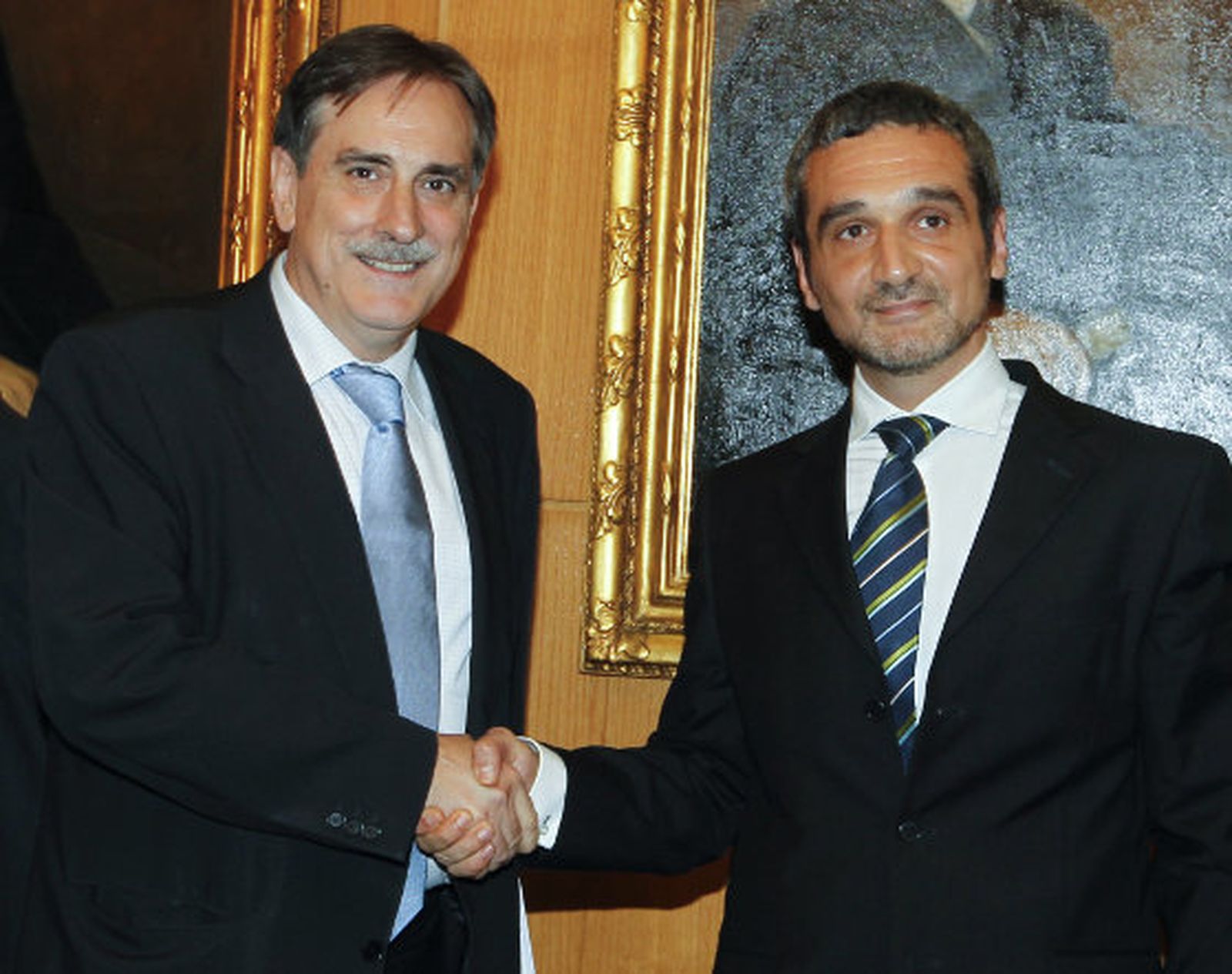 Los rumanos que cobren el paro seguirán sin necesitar el permiso de trabajo