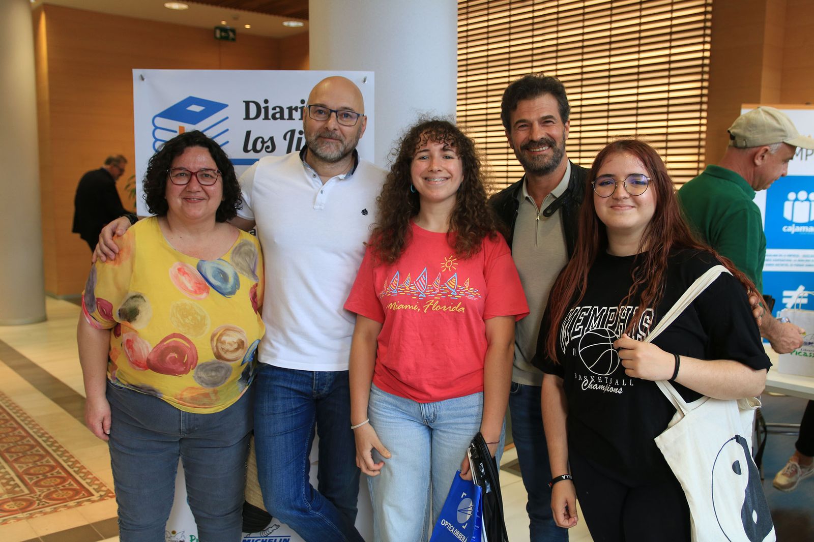 Diario de los Libros, con Fernando J. Múñez y su novela 'Antes se secará al tierra'