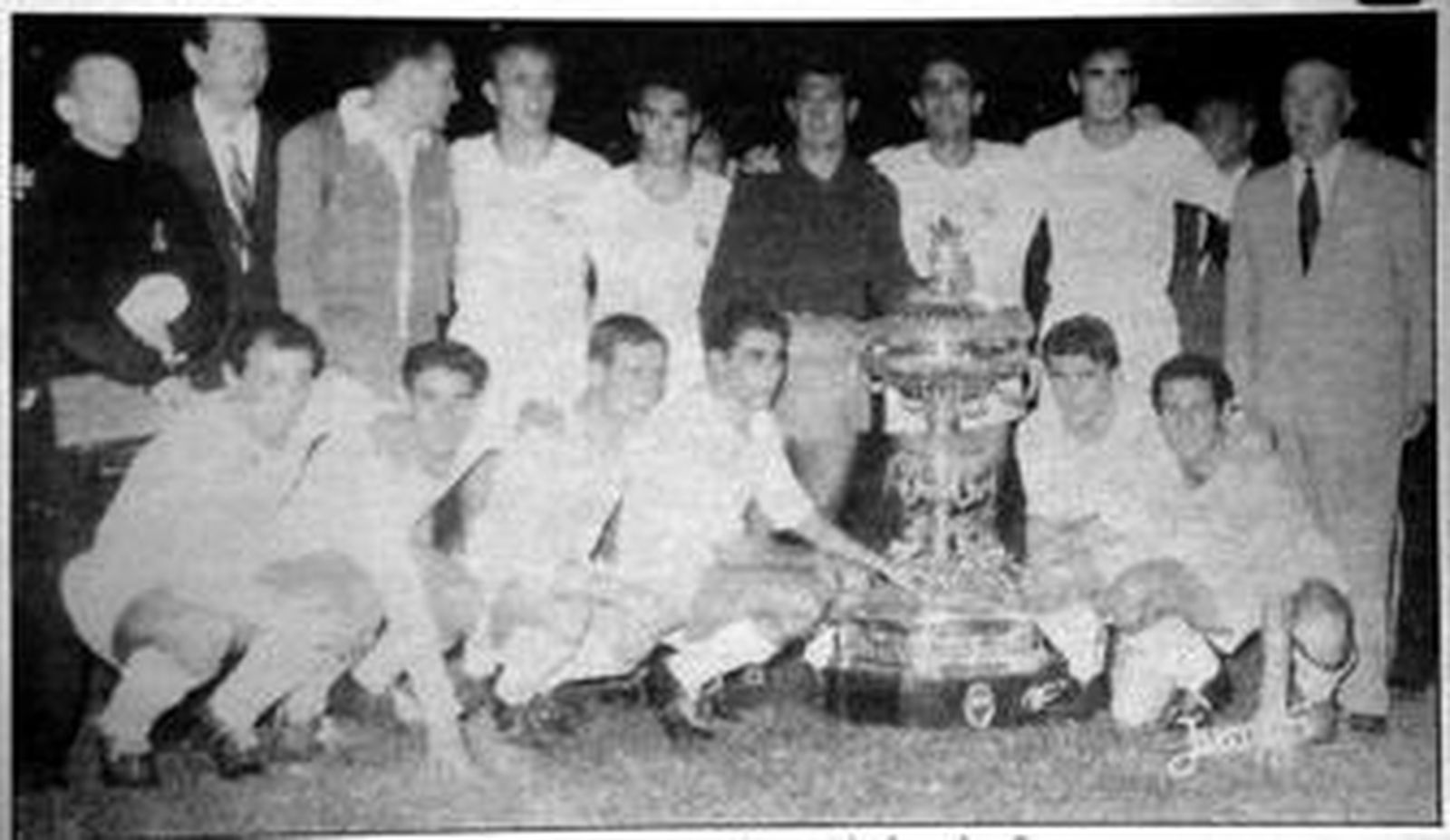 El Real Madrid inició con este equipo sus triunfos en los Carranza.