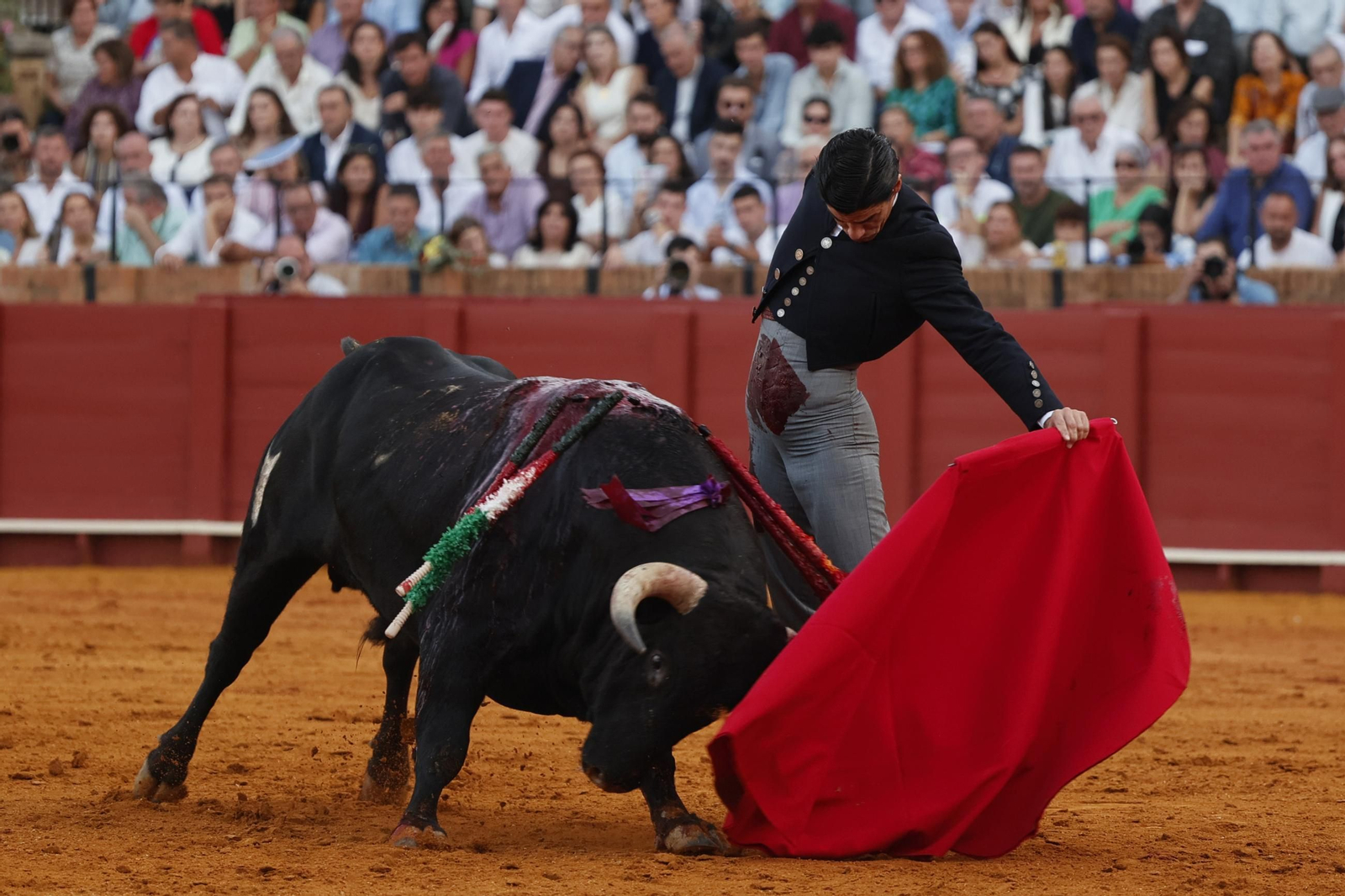 Las imágenes del festival taurino en la Maestranza