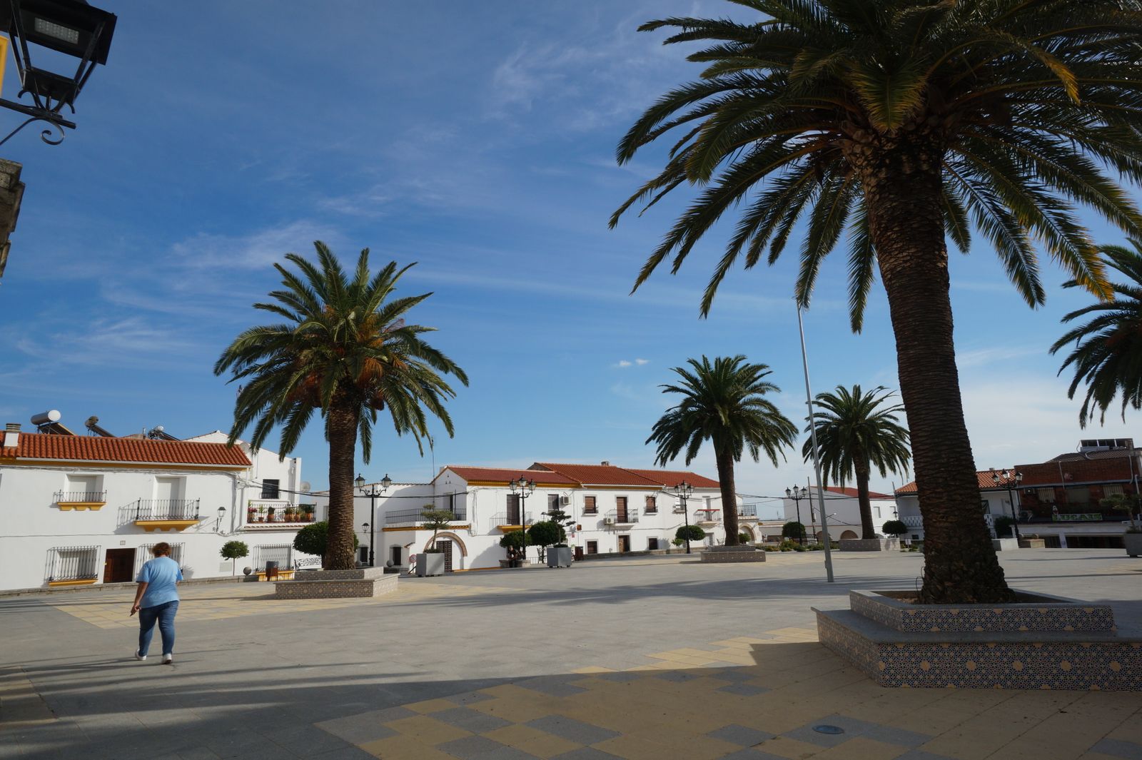 Plaza del centro de Los Blázquez.