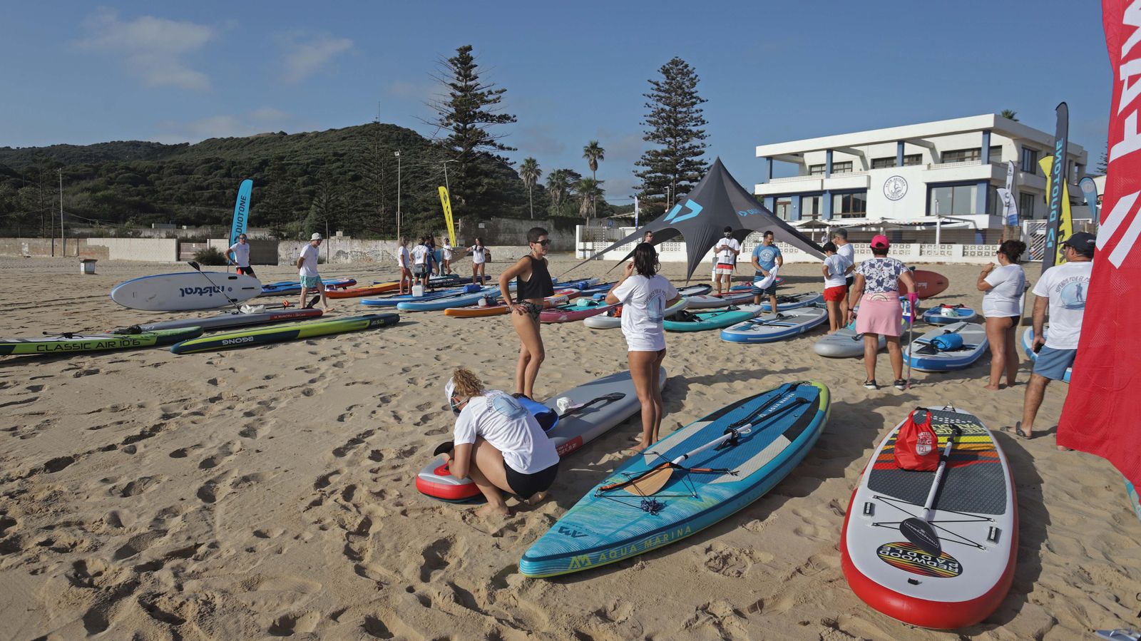 Fotos de la II concentración de paddel surf en la playa de Getares