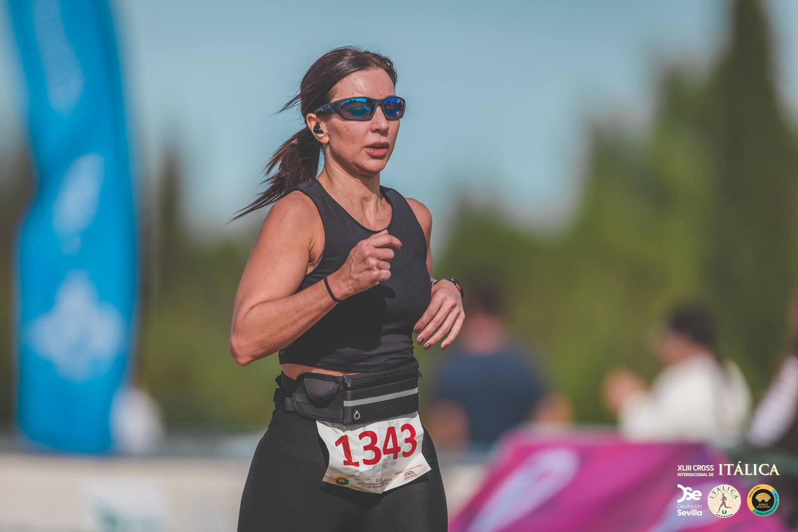 Búscate en las fotos del Cross de Itálica 2025 | 1