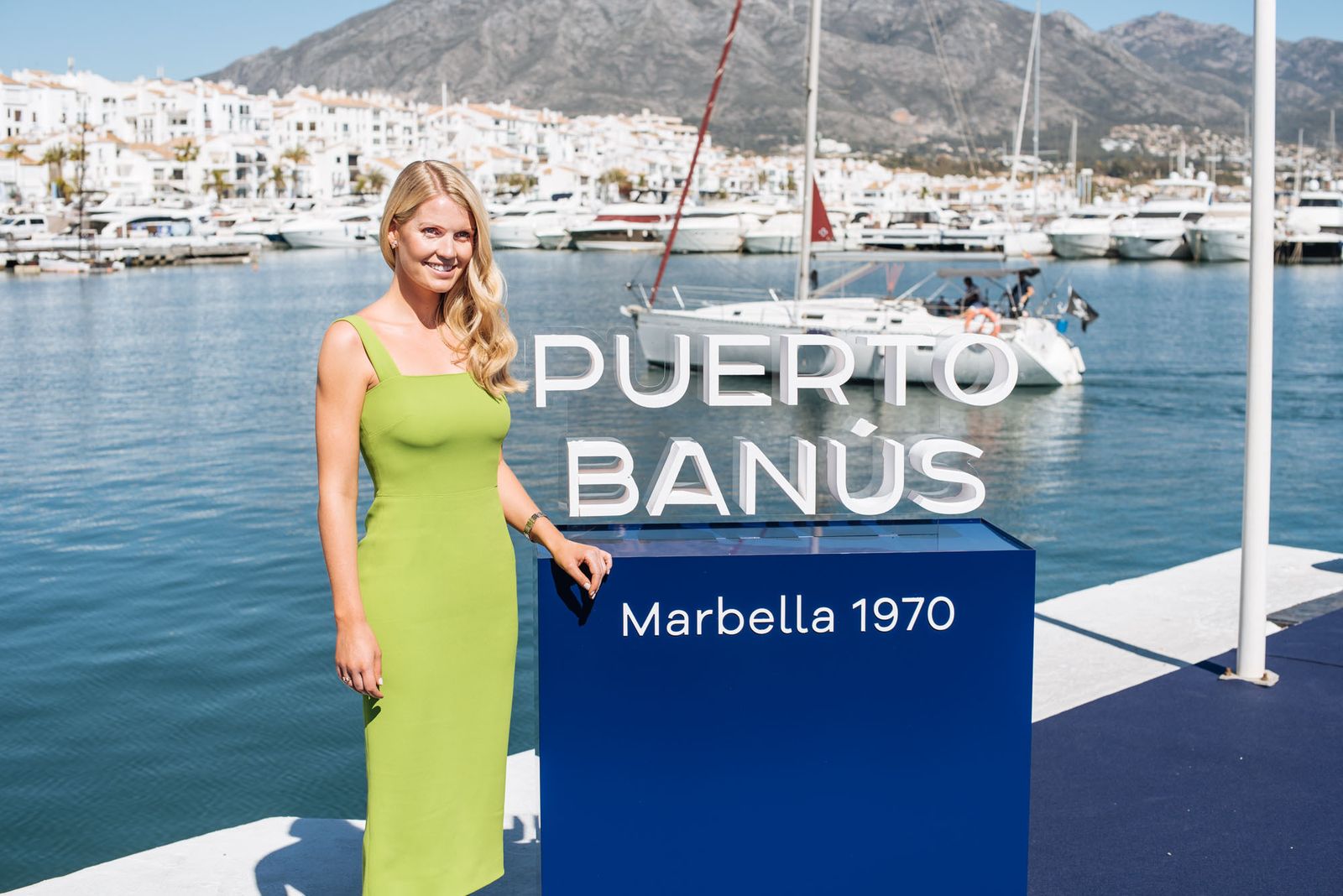 Lady Kitty  Spencer , sobrina de Diana de Gales, en una imagen de promoción del puerto.