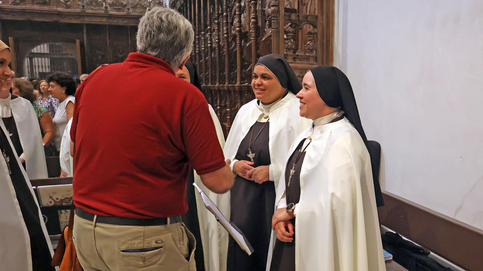 Imágenes de la misa de bienvenida a las hermanas Carmelitas en La Cartuja de Jerez